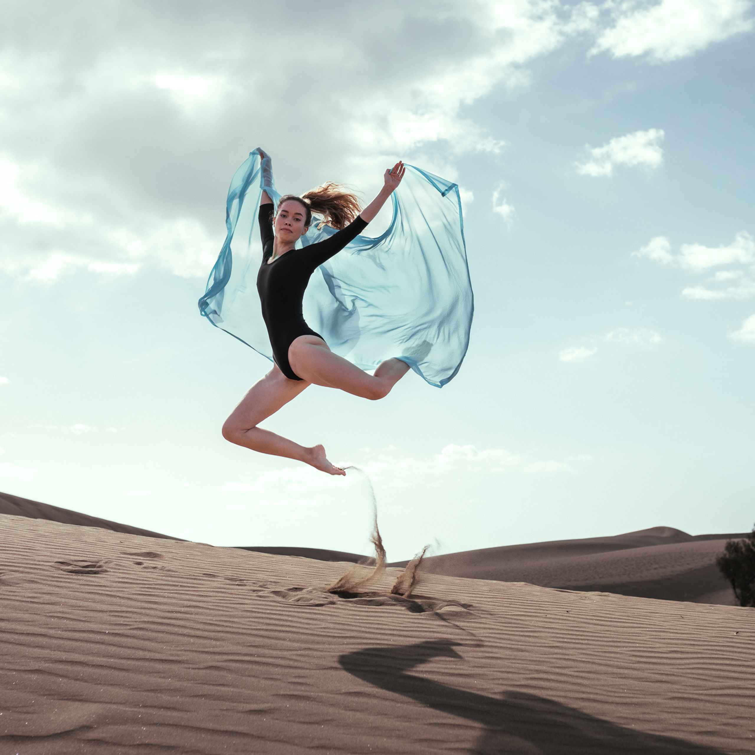 Dance in Desert Maspalomas