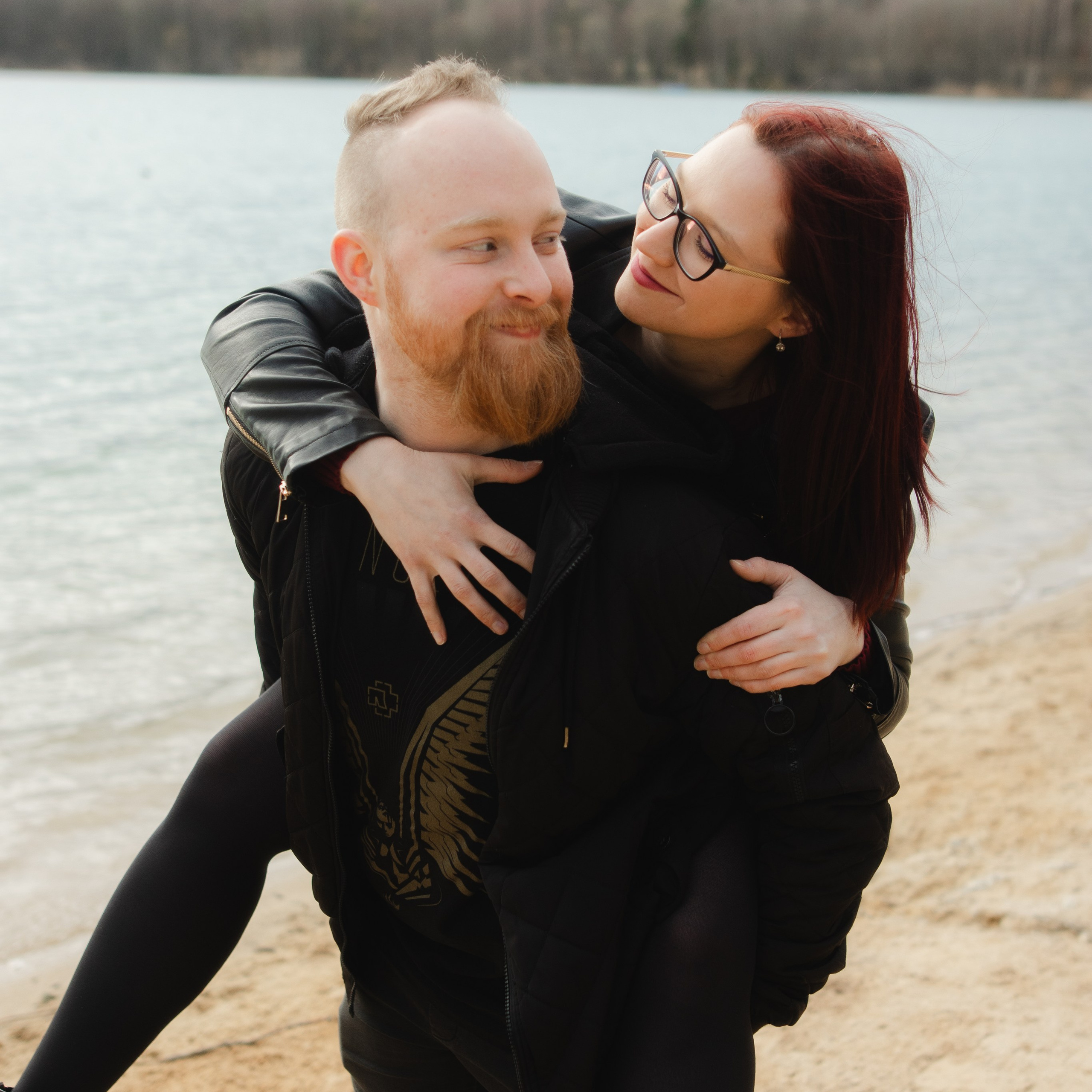 Recenze. Fotografka Andrea Hlaváčová / Karlovarský kraj / Karlovy Vary Sokolov