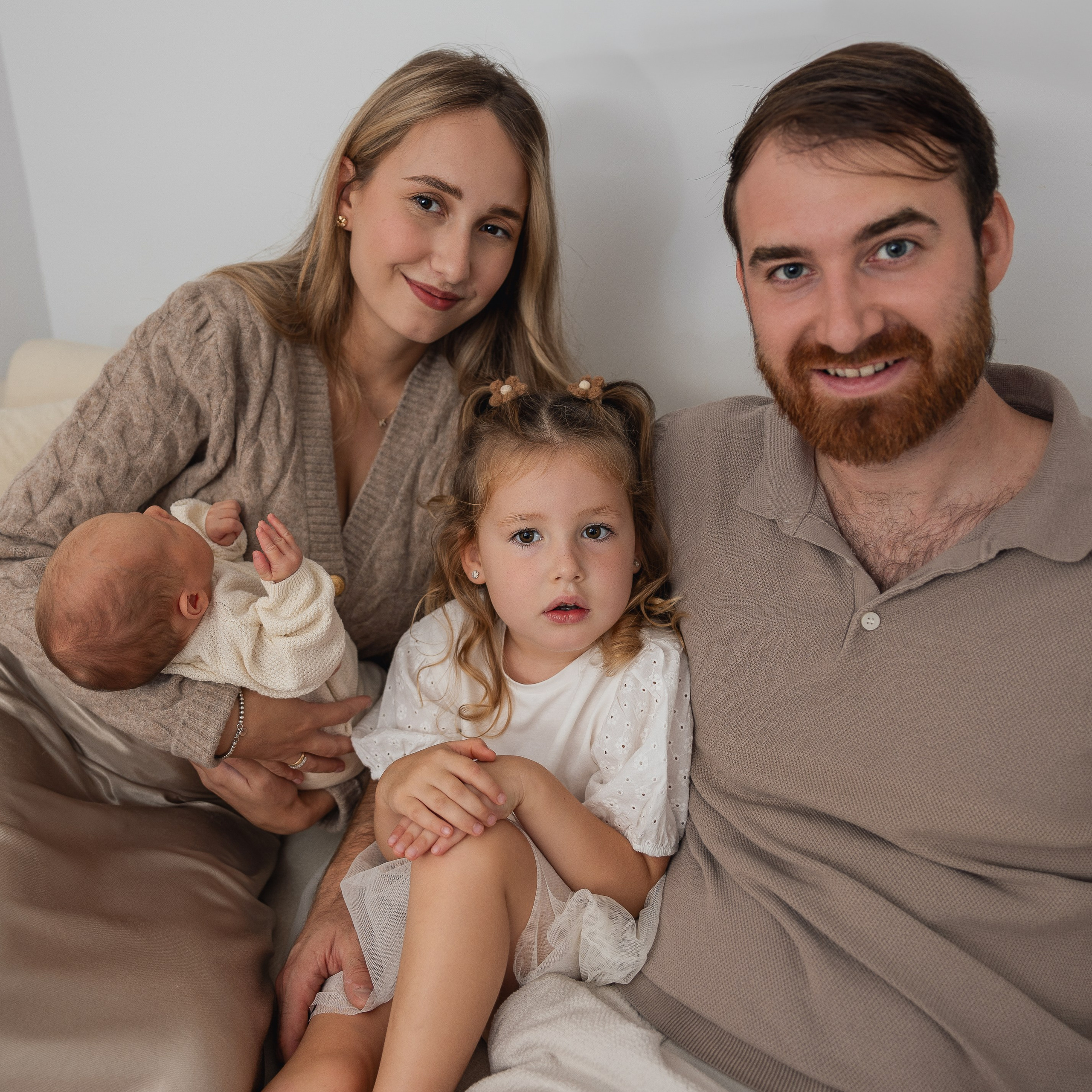 Newborn|Family Session