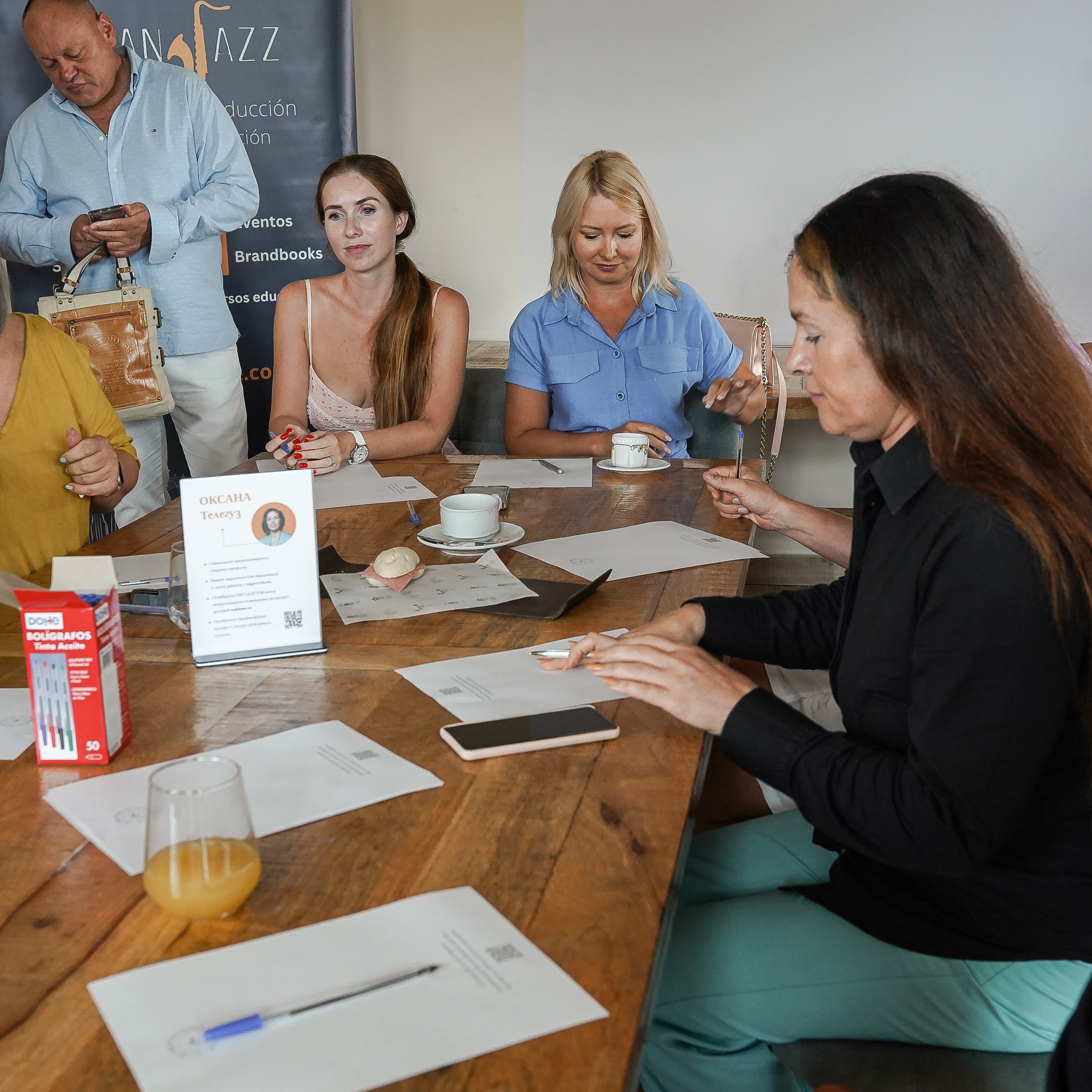 Apertura de WBC S en Alicante. Volver a oranjazz.com