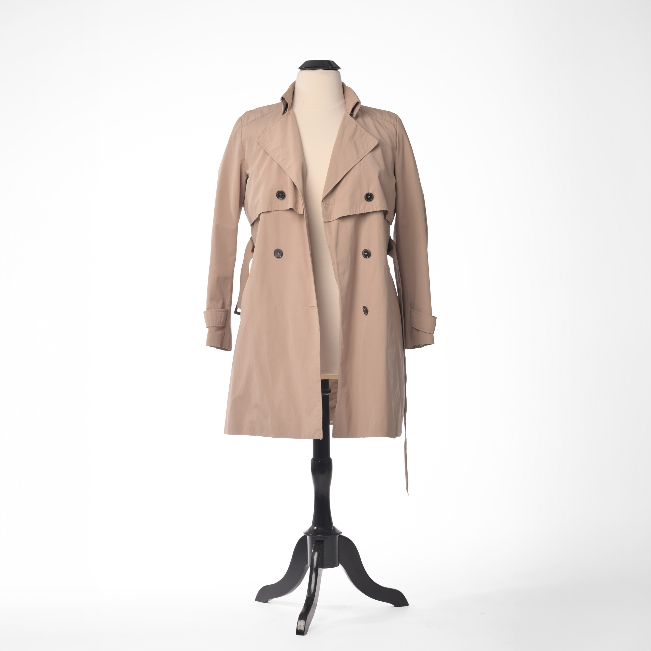 Clients Closet. Triple-A photo studio