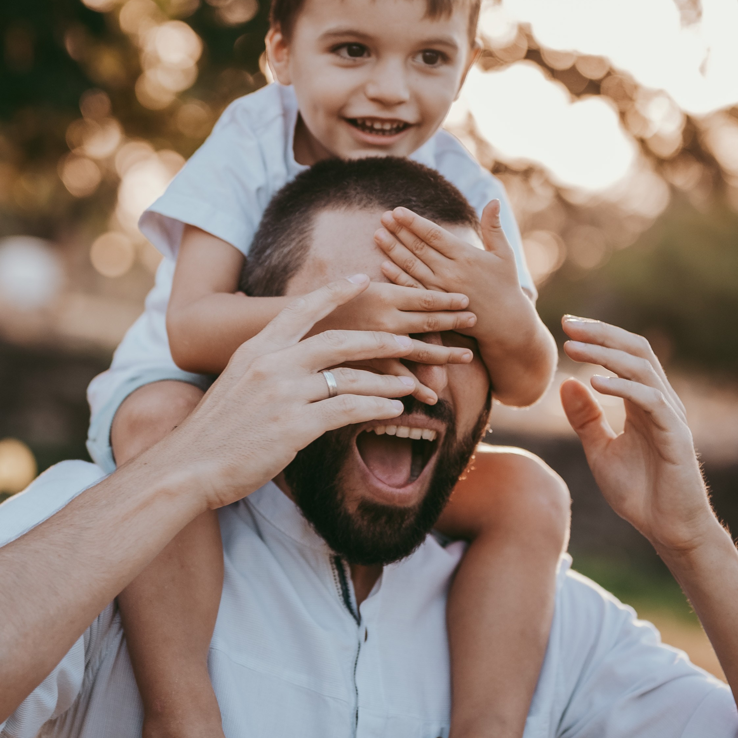Porodicno fotografisanje. Deciji i porodicni fotograf u Beogradu Oksana Skendzic