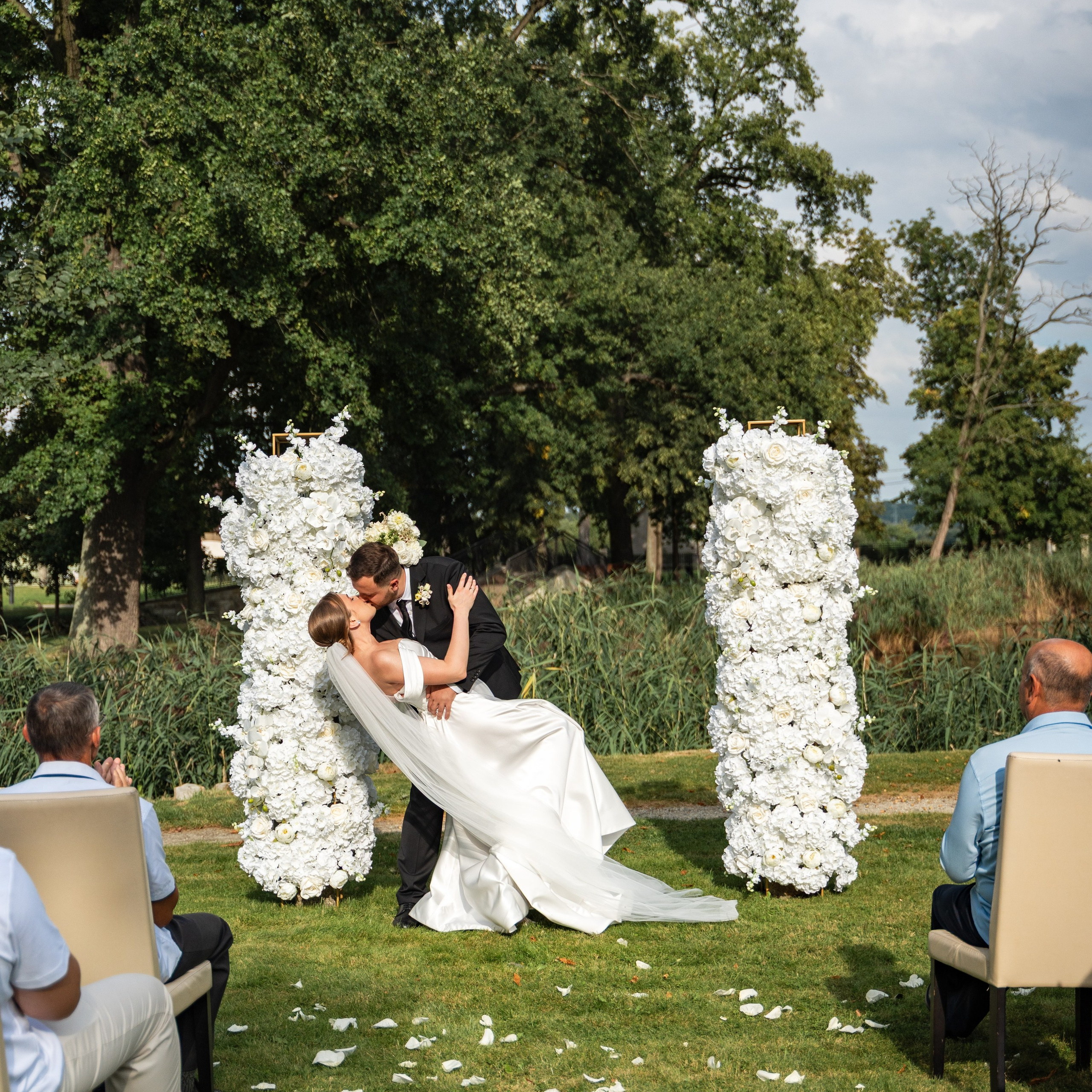 💍Realne opinie par o fotografii ślubnej SL Wedding Photo. SL Wedding Photo: ponadczasowa 💍 fotografia ślubna | Wrocław & Europa