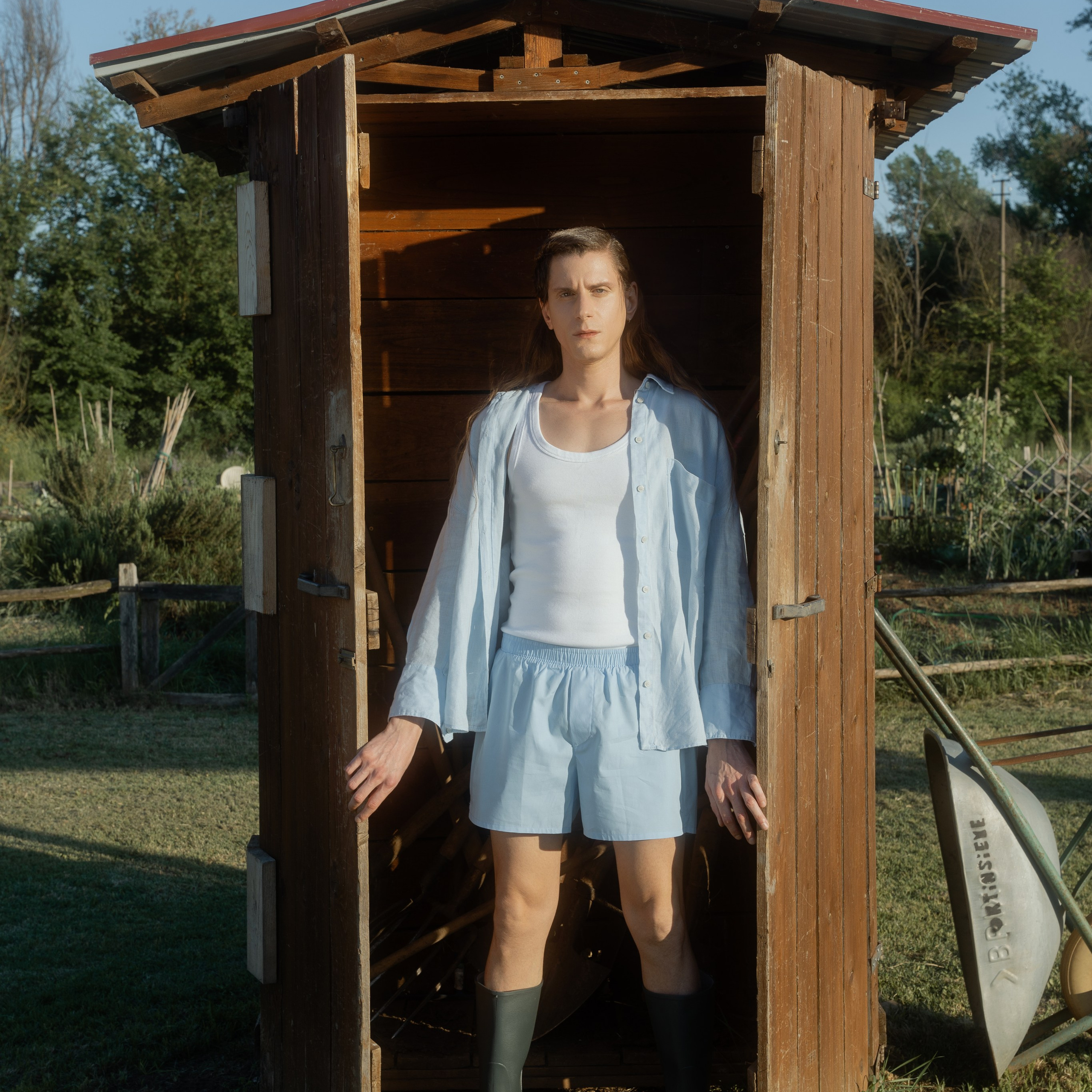 Adriano. Мужская фотосессия с&nbsp;подбором образа и&nbsp;реквизита