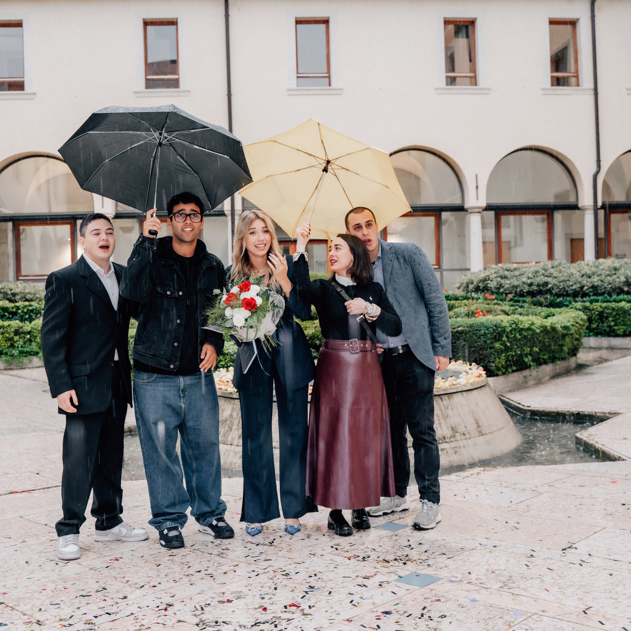 Auguri Dottoressa Bichis!. Luximagepro.com