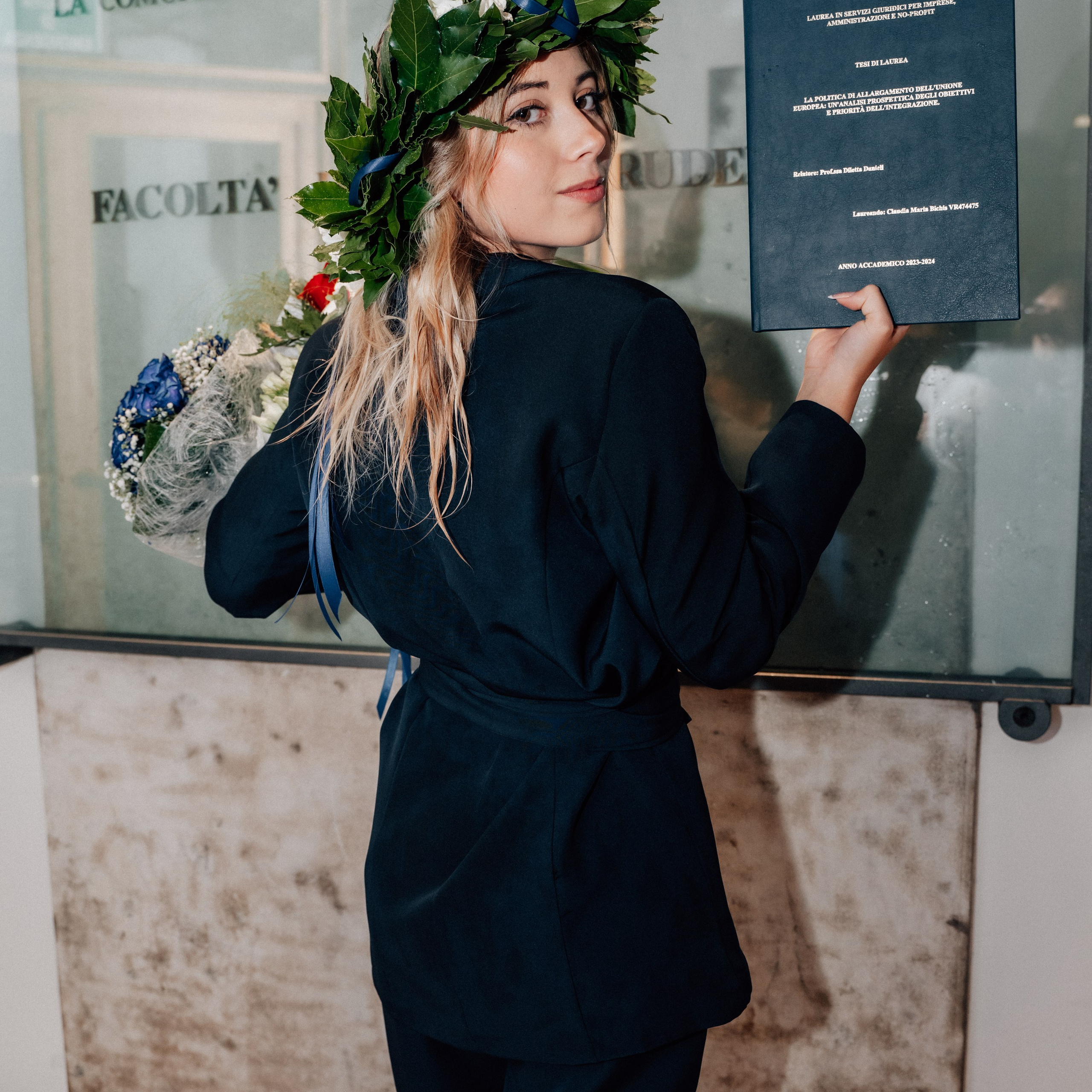 Auguri Dottoressa Bichis!. Luximagepro.com