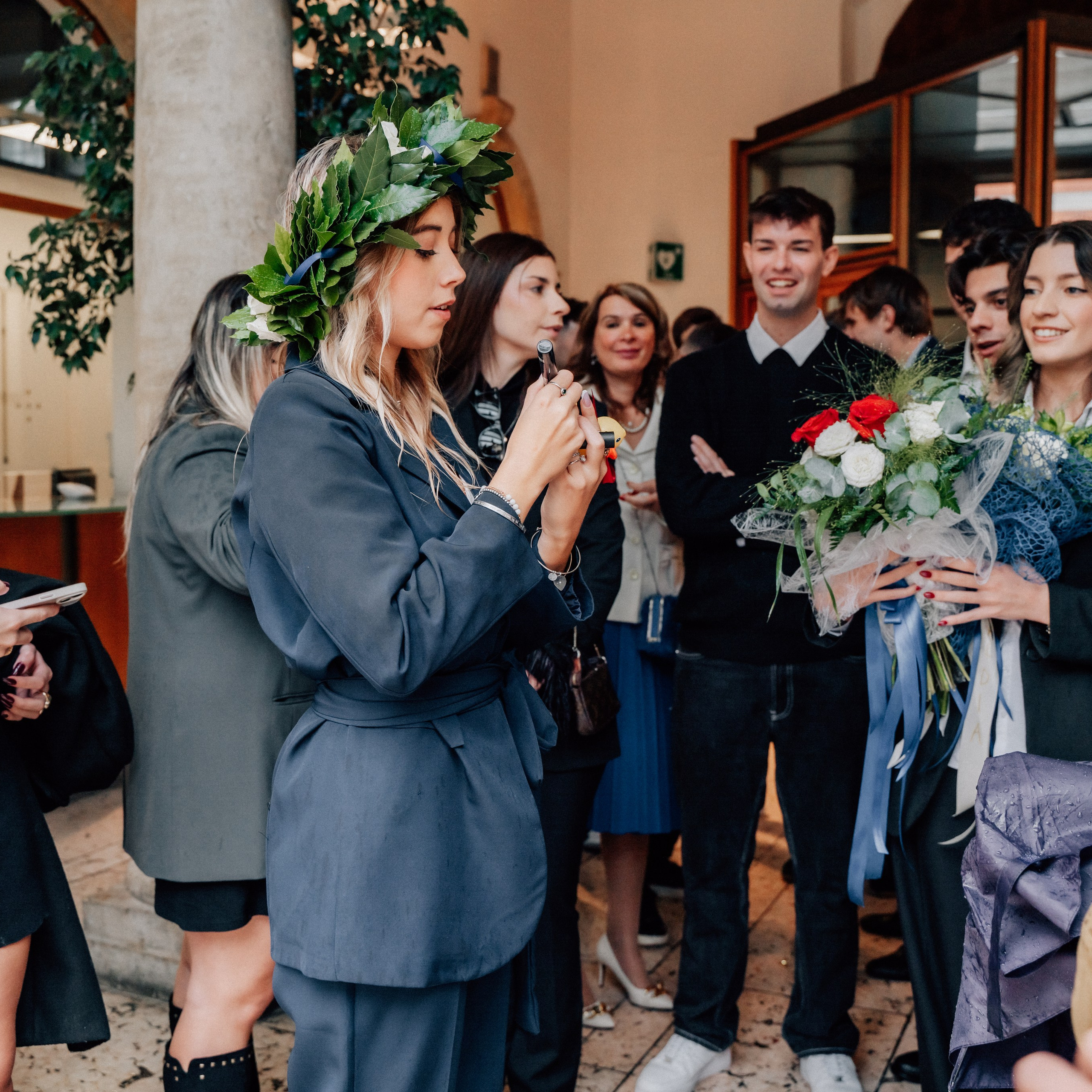 Auguri Dottoressa Bichis!. Luximagepro.com