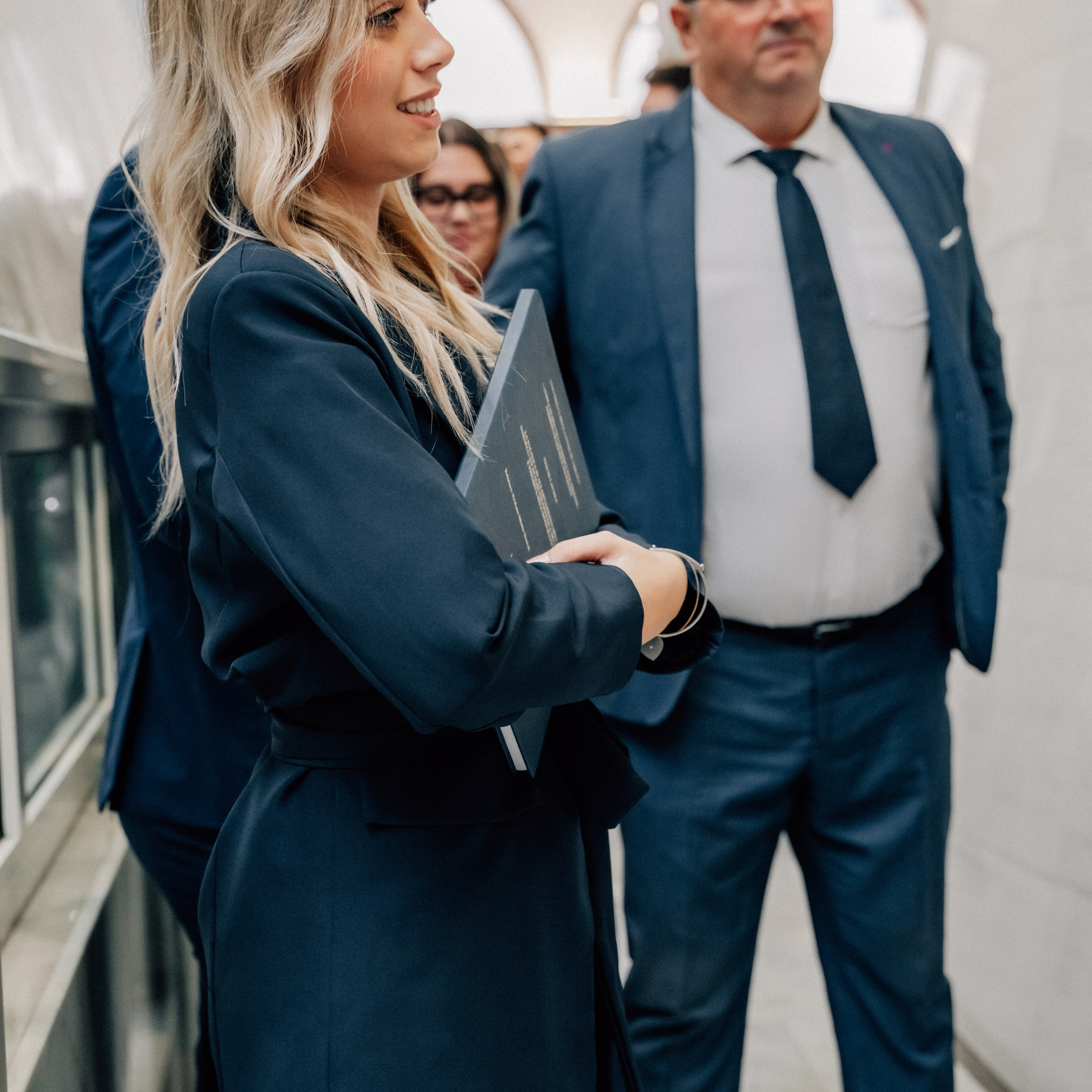 Auguri Dottoressa Bichis!. Luximagepro.com