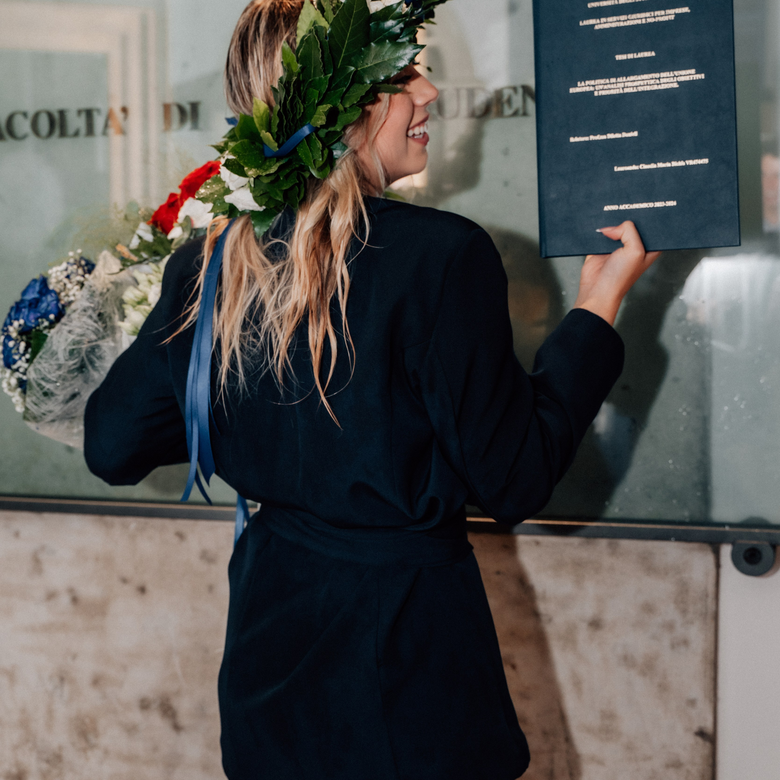 Auguri Dottoressa Bichis!. Luximagepro.com