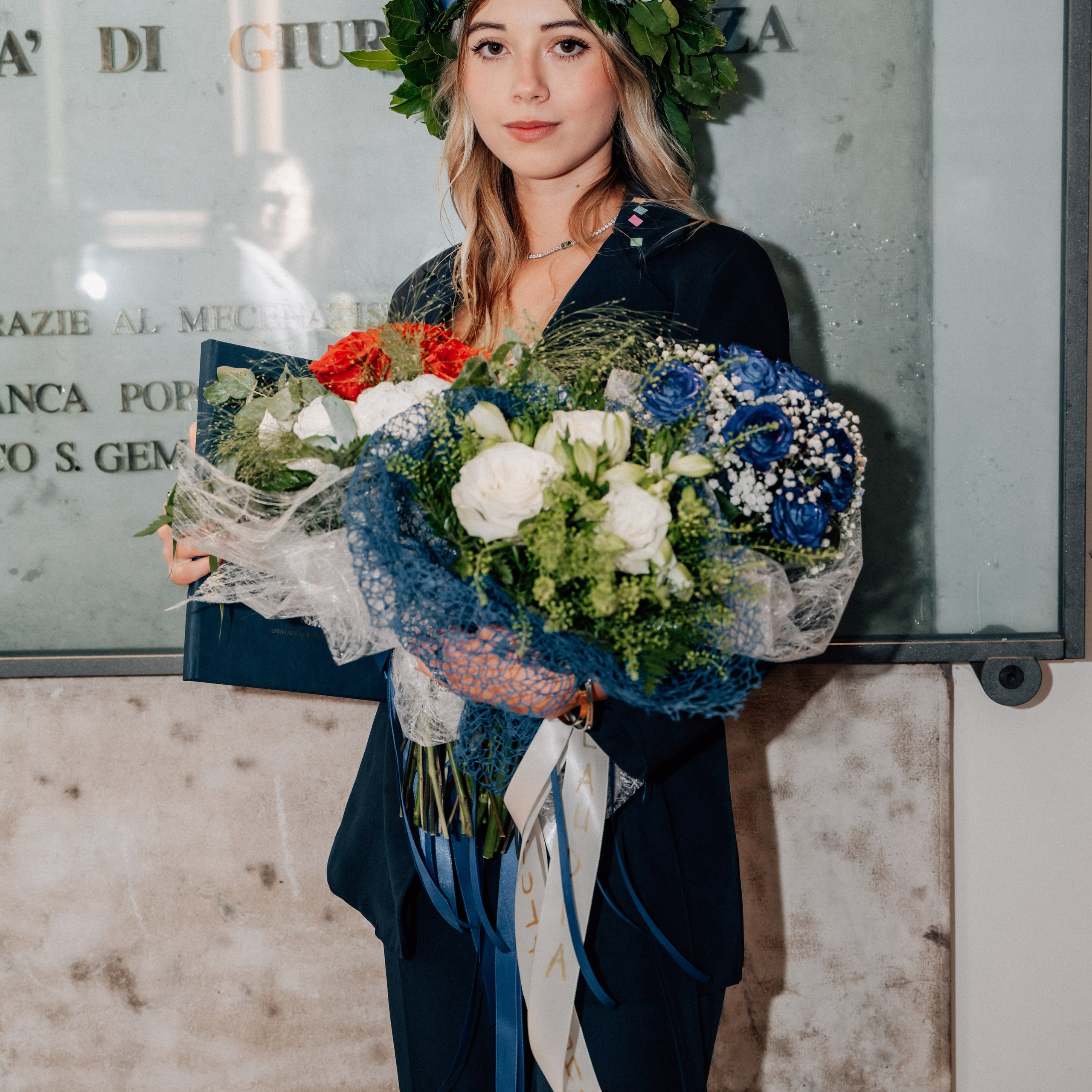 Auguri Dottoressa Bichis!. Luximagepro.com