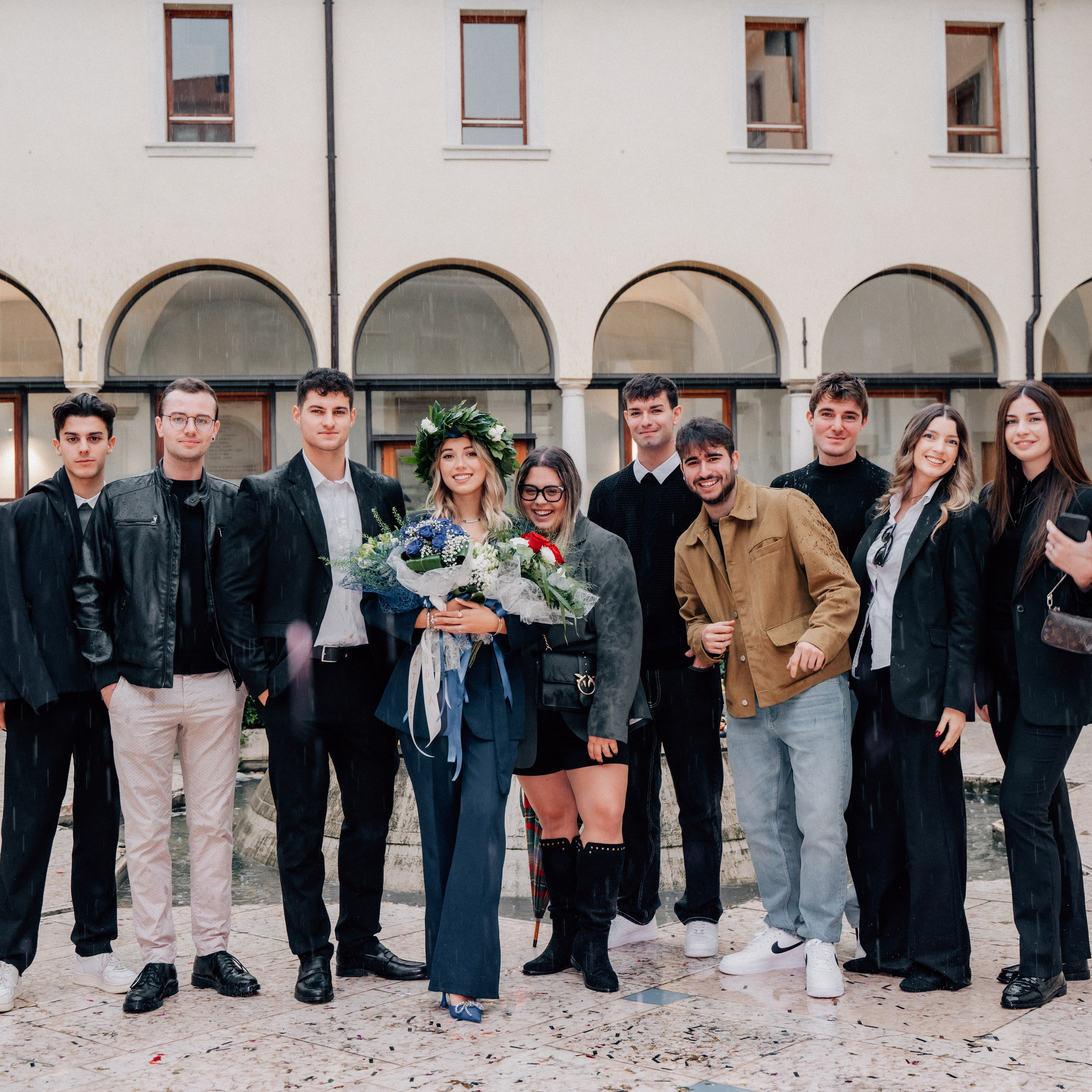 Auguri Dottoressa Bichis!. Luximagepro.com