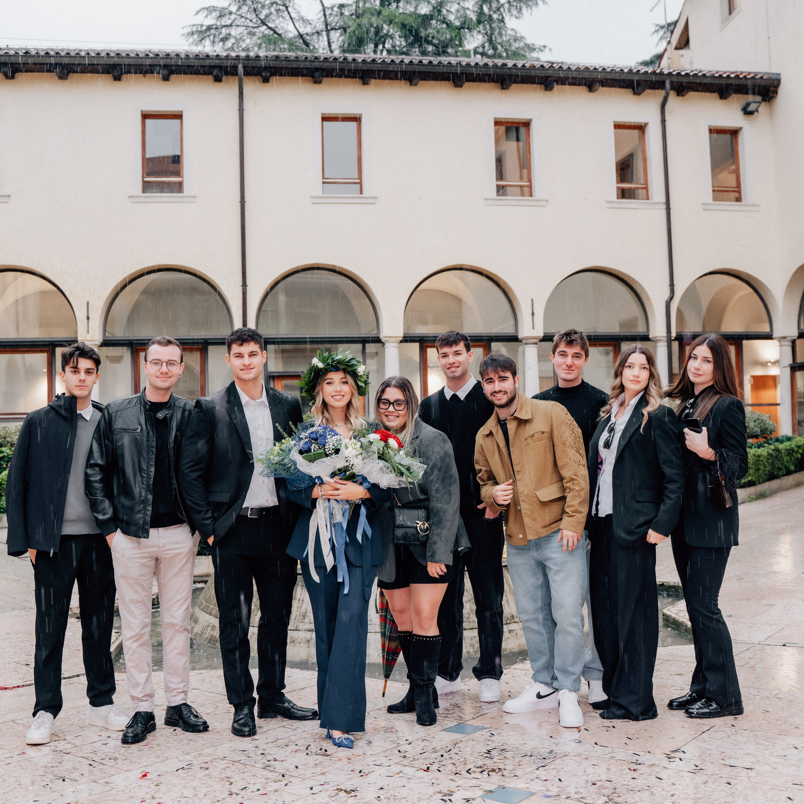 Auguri Dottoressa Bichis!. Luximagepro.com