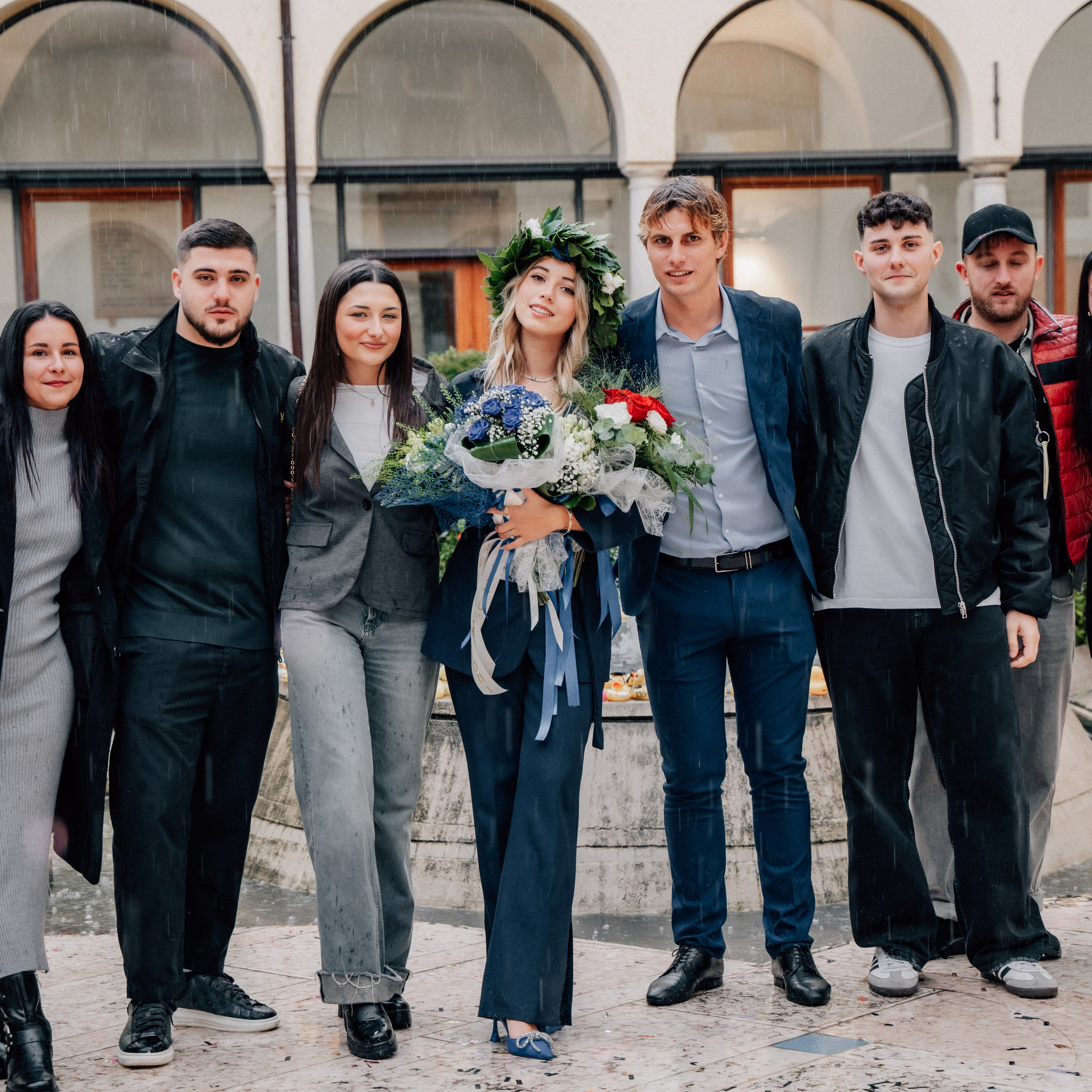 Auguri Dottoressa Bichis!. Luximagepro.com