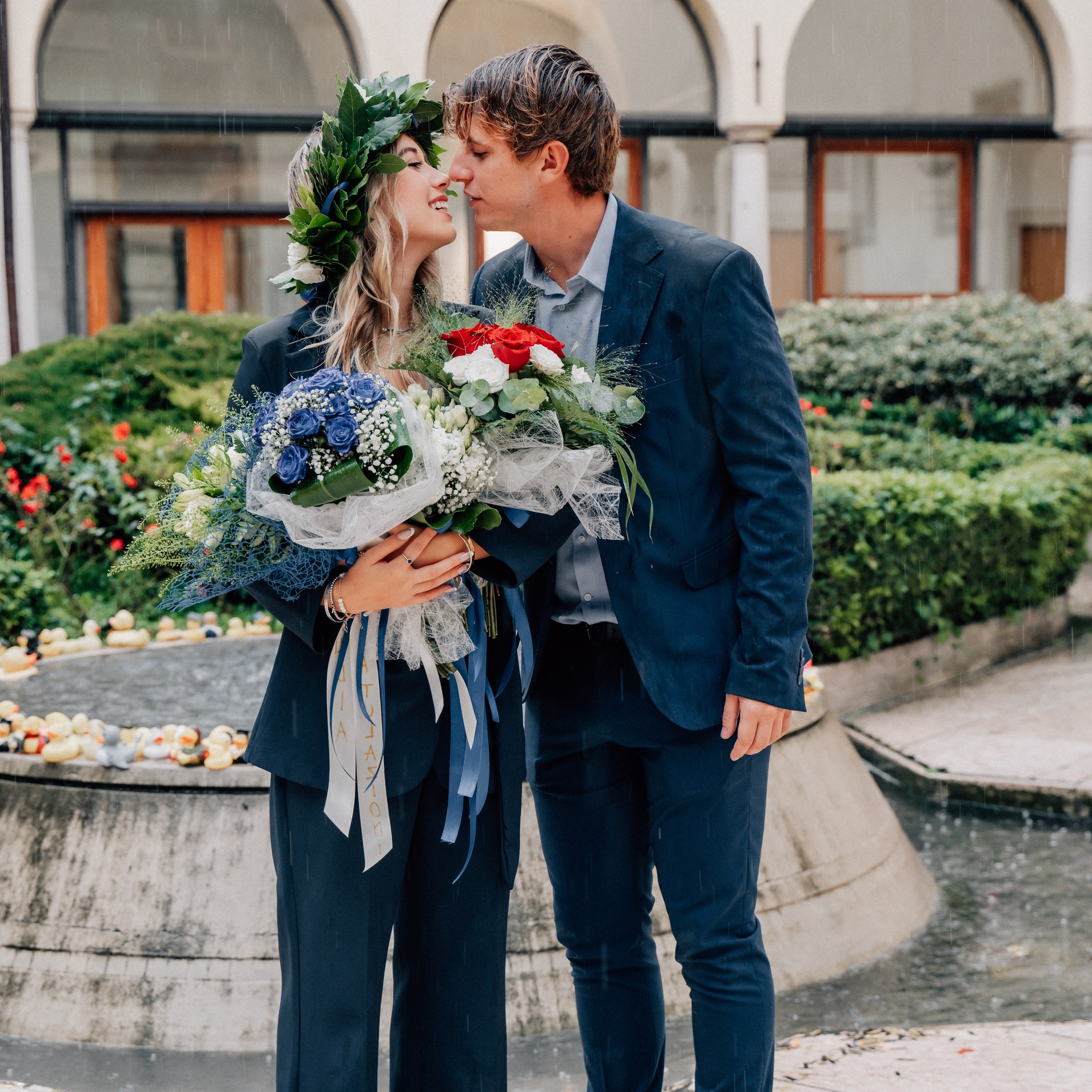 Auguri Dottoressa Bichis!. Luximagepro.com