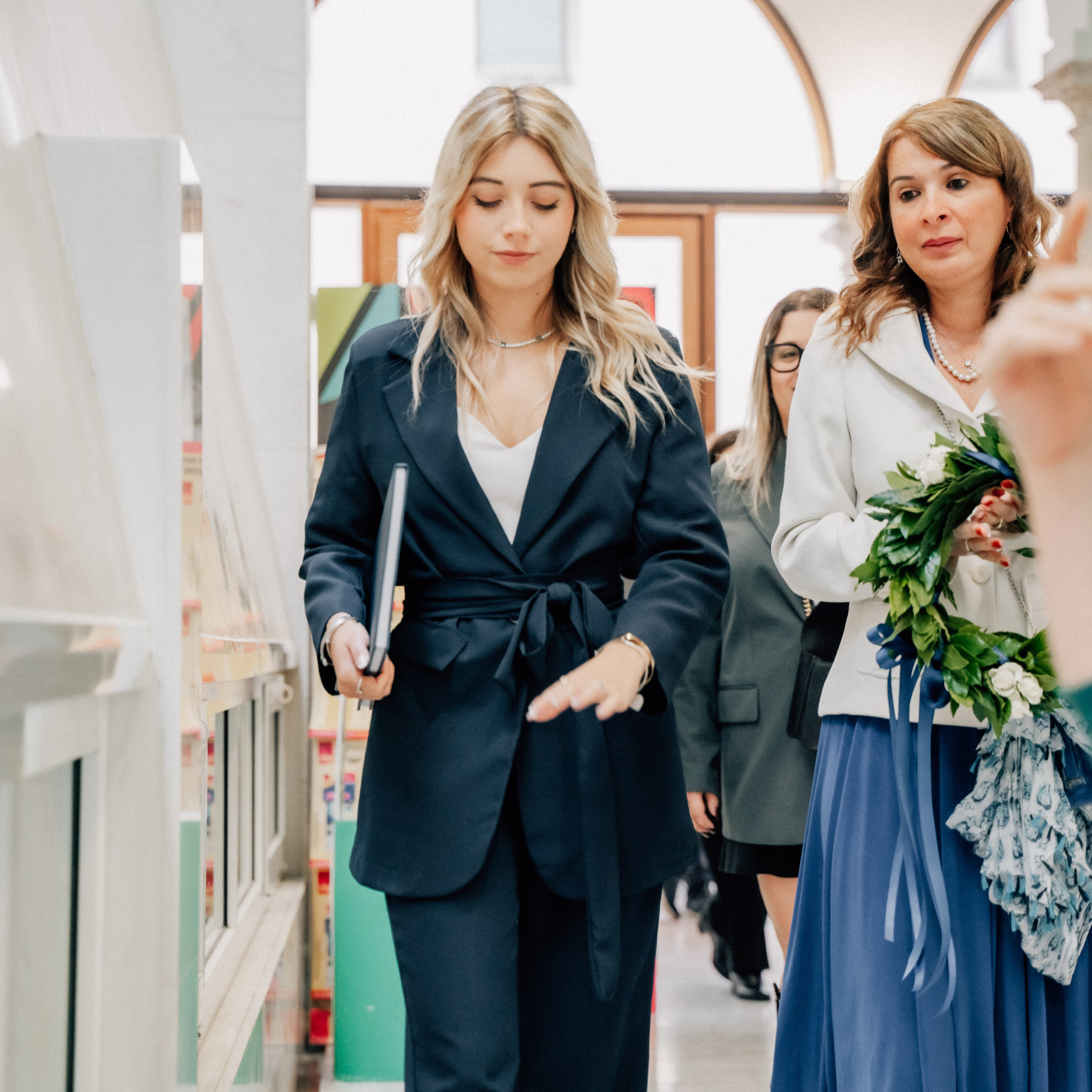 Auguri Dottoressa Bichis!. Luximagepro.com