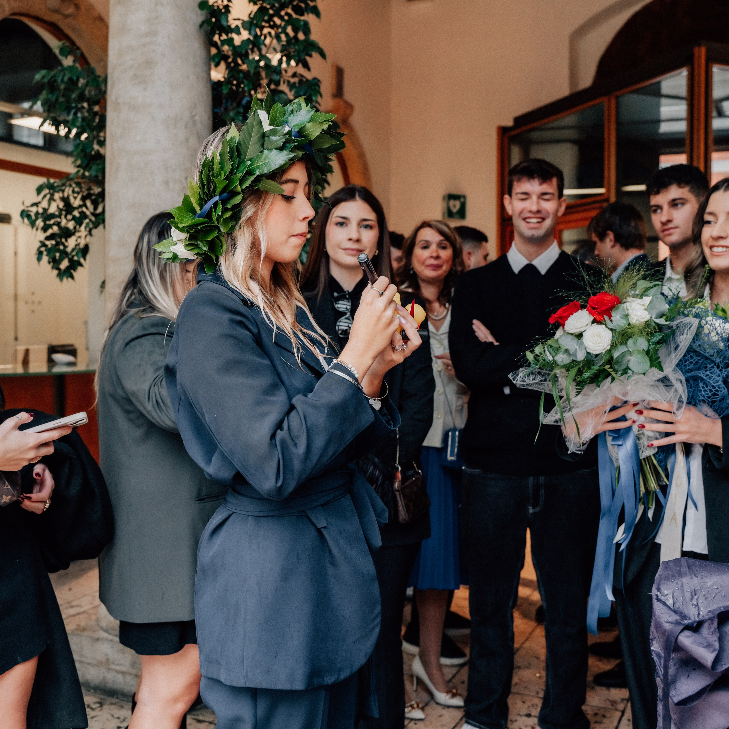 Auguri Dottoressa Bichis!. Luximagepro.com