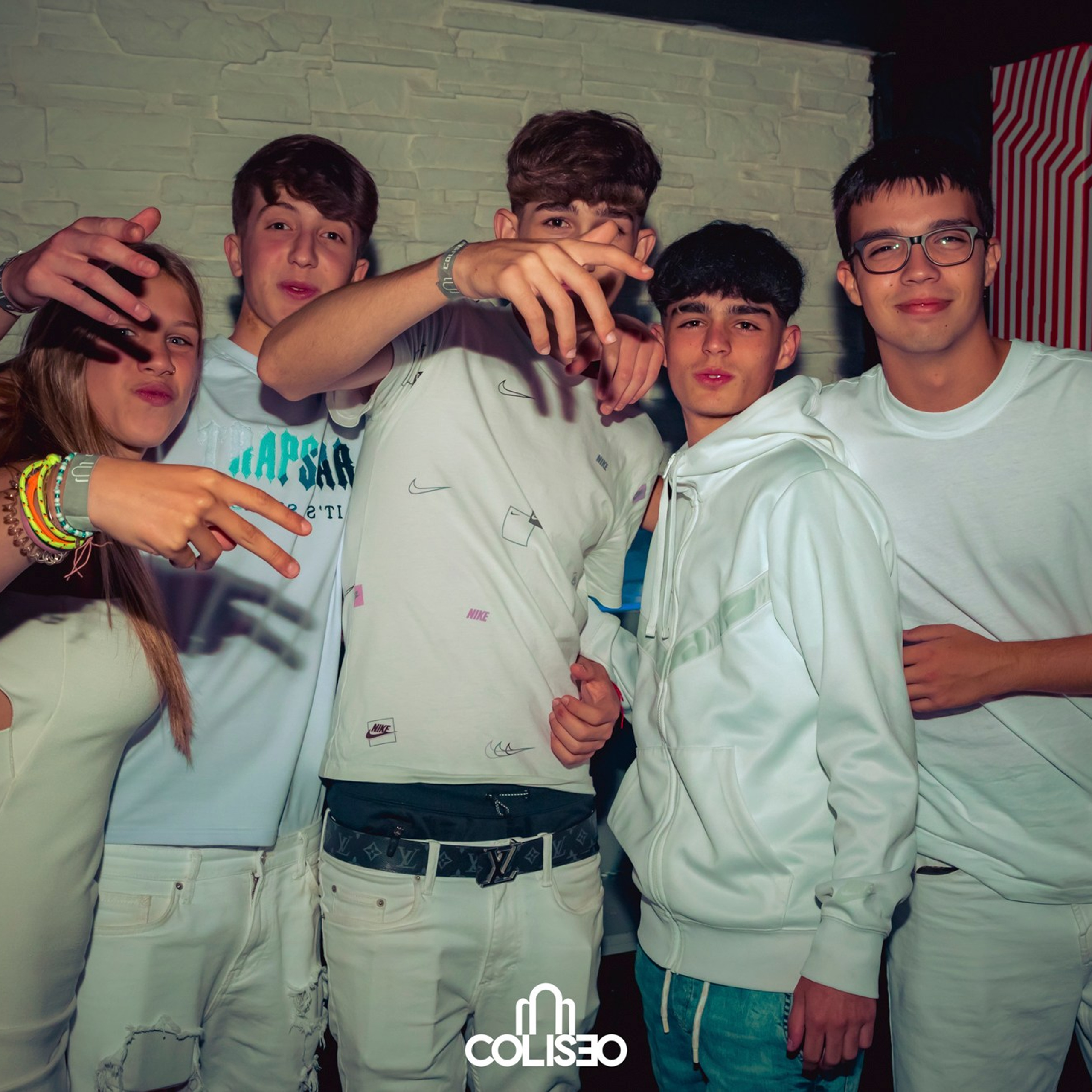 Discoteca Coliseo - Pontedeume. RabelByCris Fotógrafa en Coruña de Eventos, sesiones, mascotas