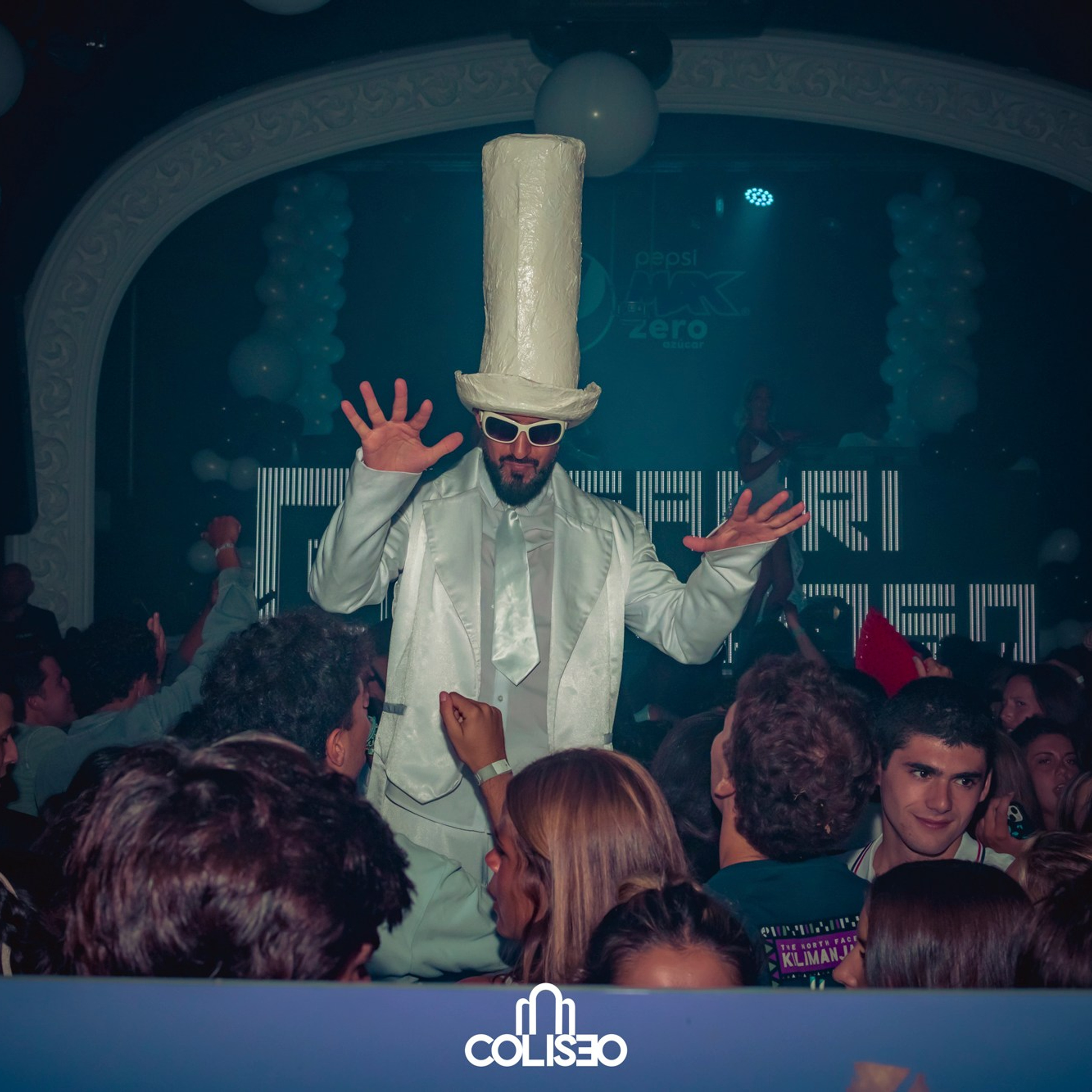 Discoteca Coliseo - Pontedeume. RabelByCris Fotógrafa en Coruña de Eventos, sesiones, mascotas