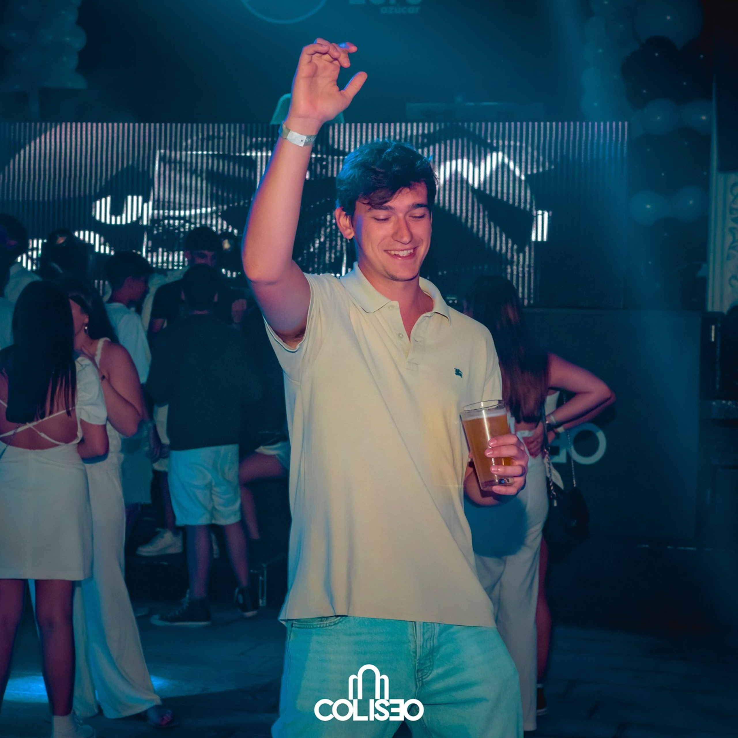 Discoteca Coliseo - Pontedeume. RabelByCris Fotógrafa en Coruña de Eventos, sesiones, mascotas