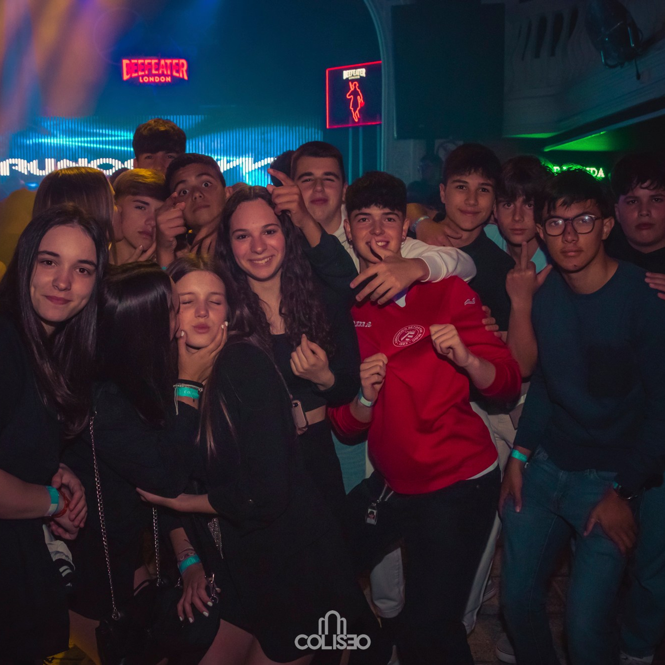 Discoteca Coliseo - Pontedeume. RabelByCris Fotógrafa en Coruña de Eventos, sesiones, mascotas