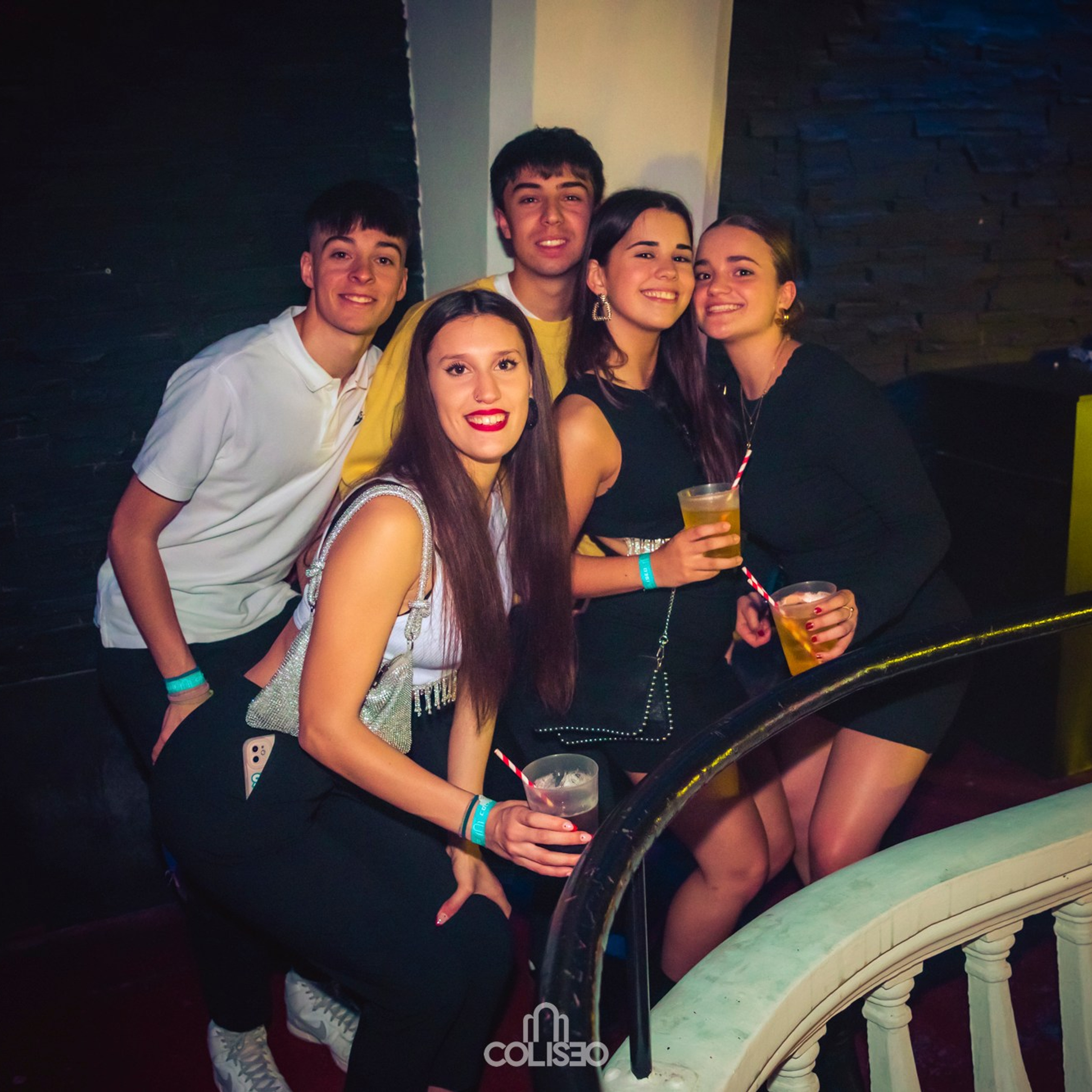 Discoteca Coliseo - Pontedeume. RabelByCris Fotógrafa en Coruña de Eventos, sesiones, mascotas