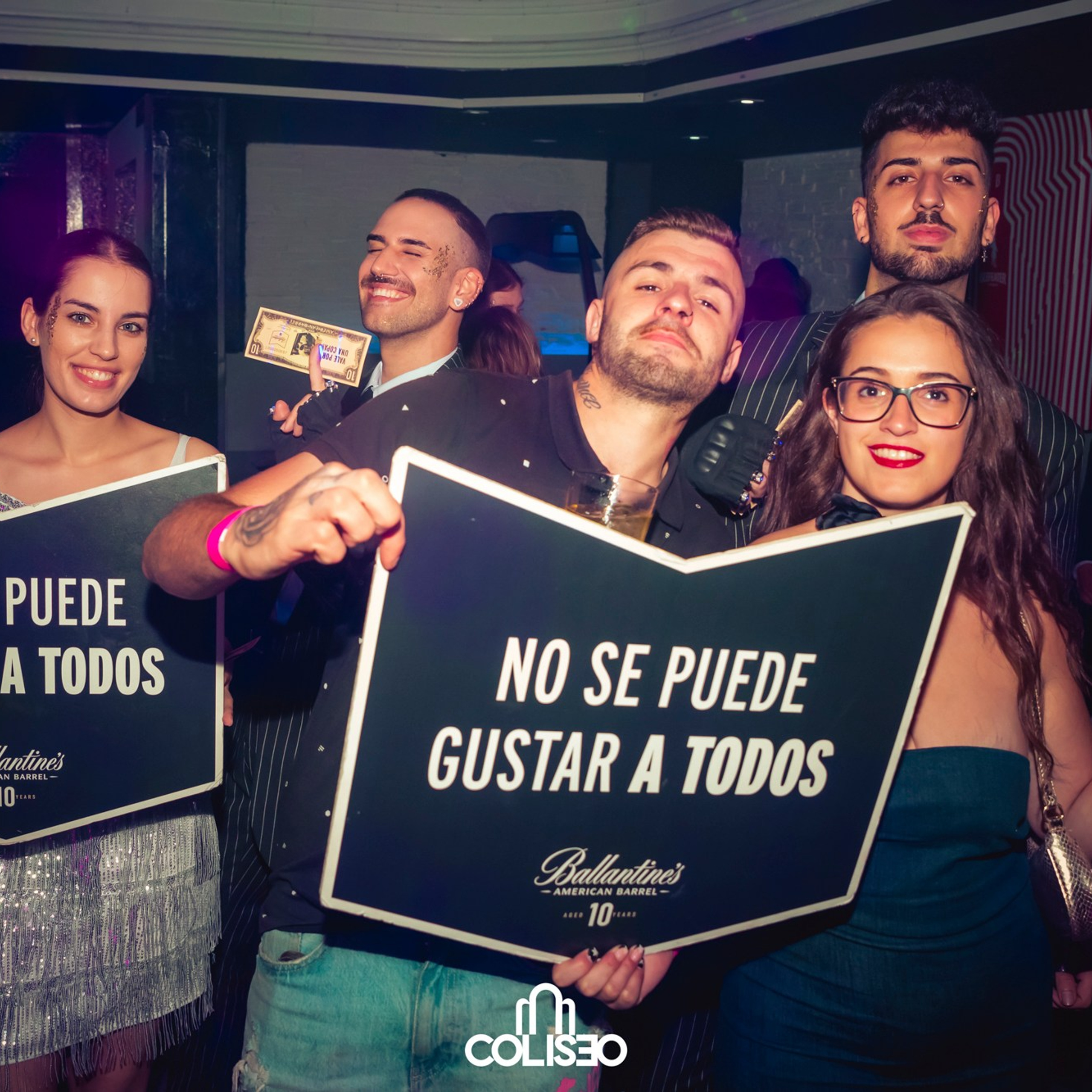 Discoteca Coliseo - Pontedeume. RabelByCris Fotógrafa en Coruña de Eventos, sesiones, mascotas