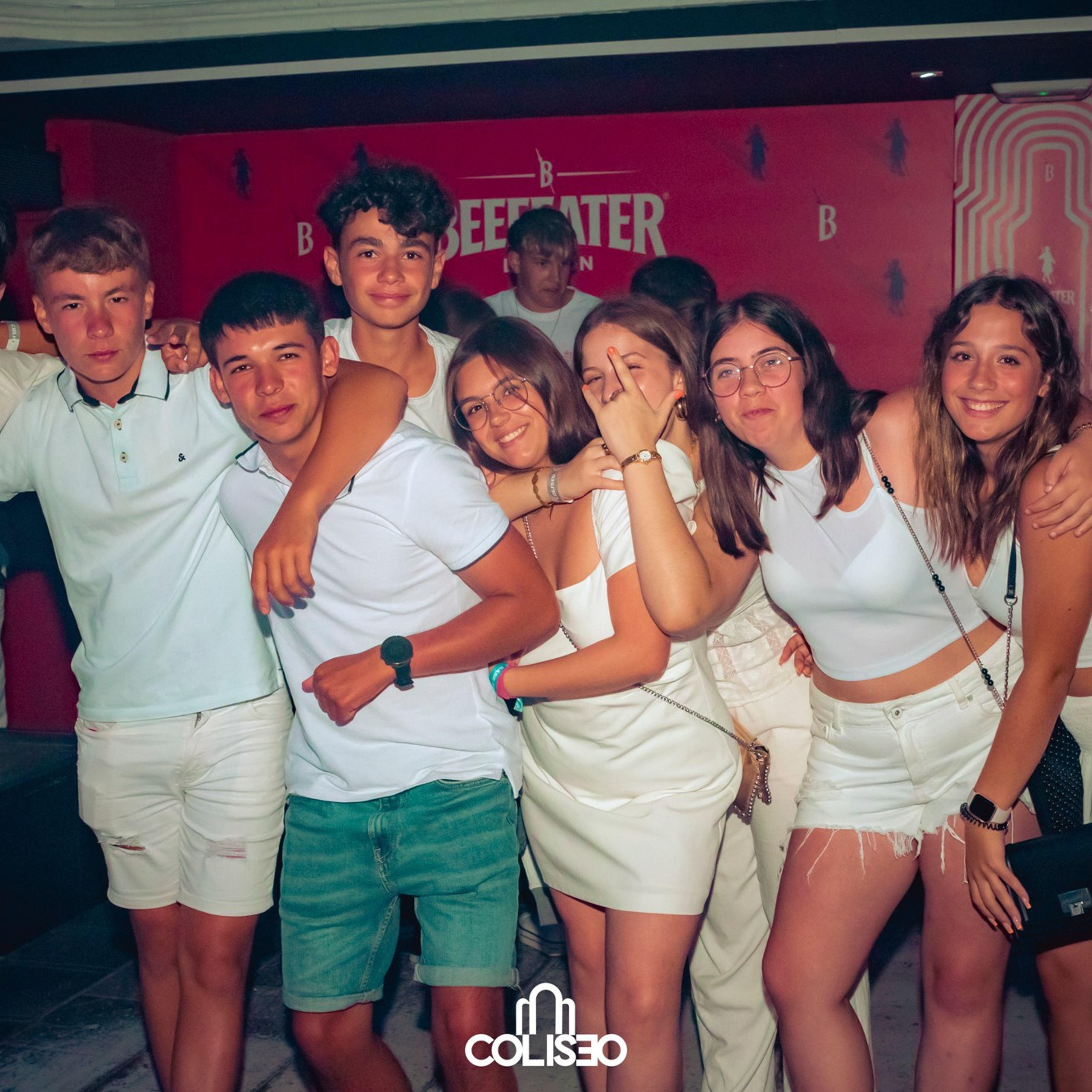 Discoteca Coliseo - Pontedeume. RabelByCris Fotógrafa en Coruña de Eventos, sesiones, mascotas