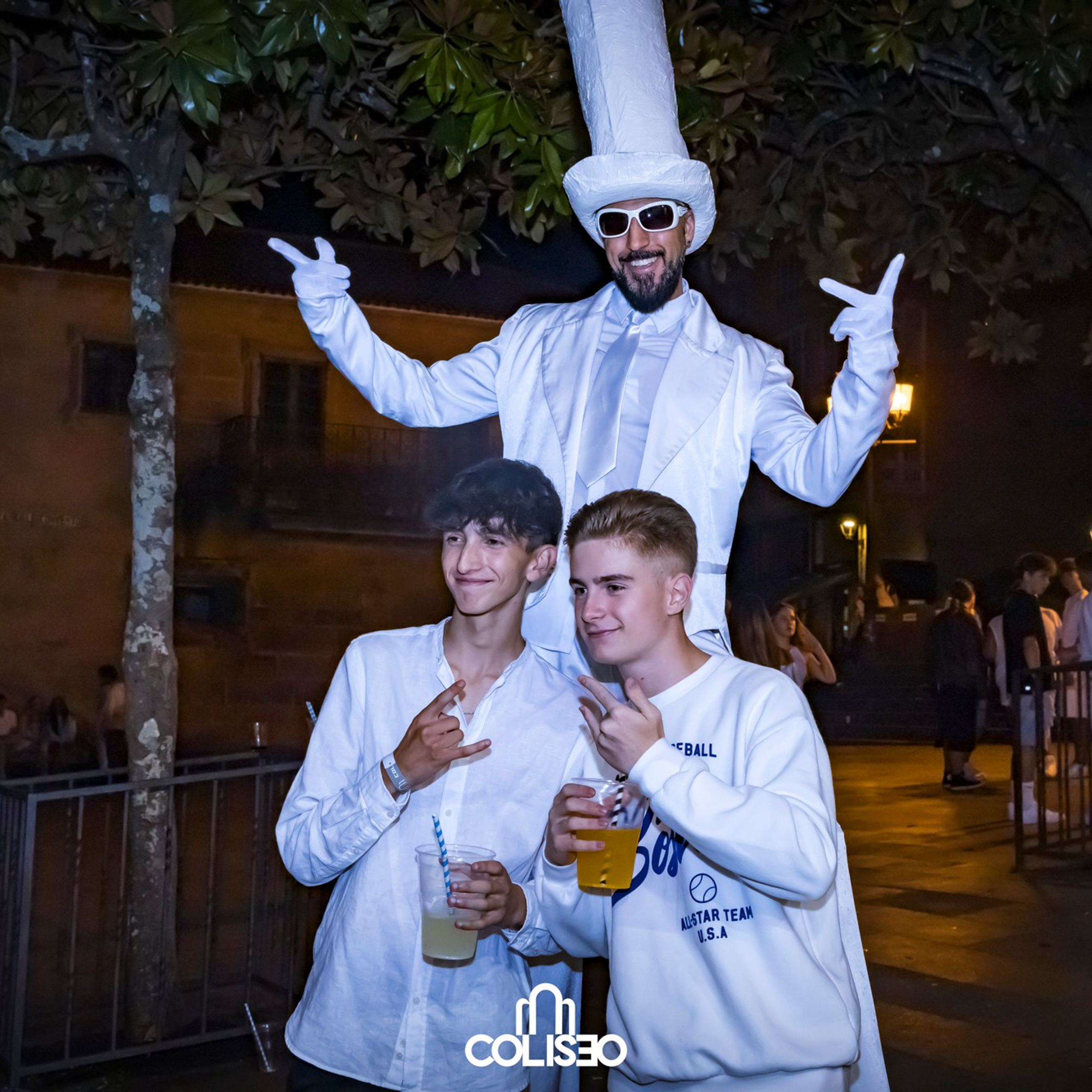 Discoteca Coliseo - Pontedeume. RabelByCris Fotógrafa en Coruña de Eventos, sesiones, mascotas