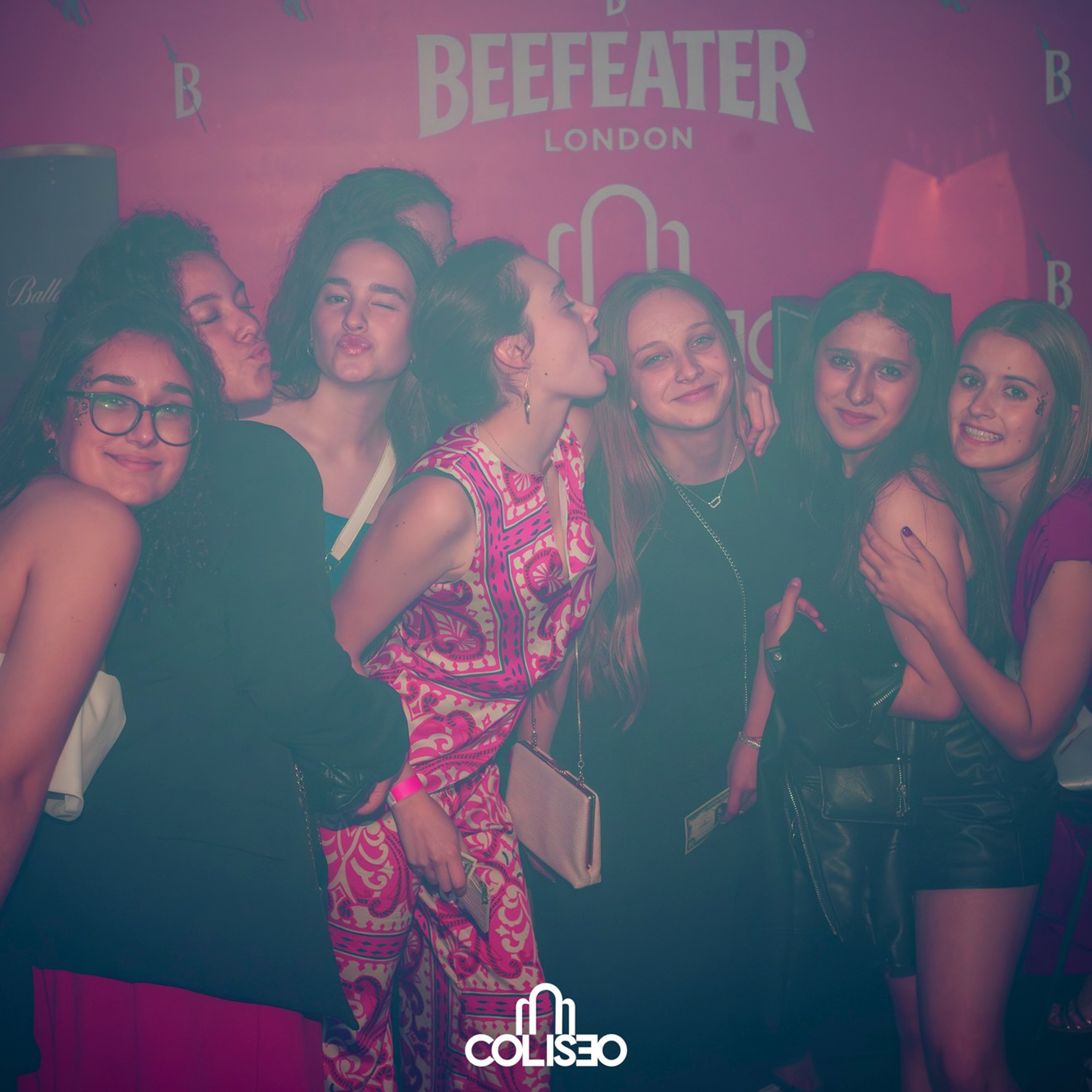 Discoteca Coliseo - Pontedeume. RabelByCris Fotógrafa en Coruña de Eventos, sesiones, mascotas