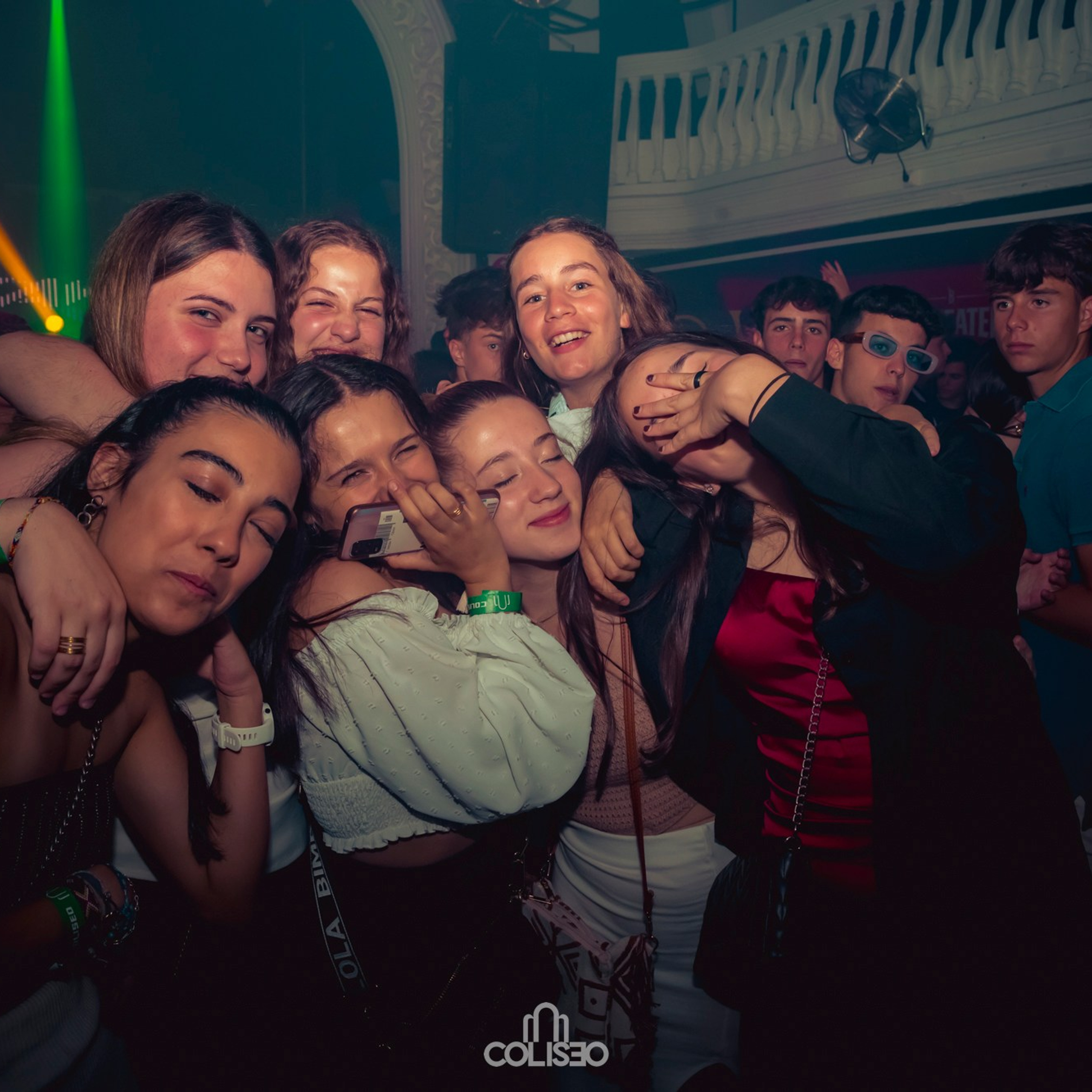 Discoteca Coliseo - Pontedeume. RabelByCris Fotógrafa en Coruña de Eventos, sesiones, mascotas