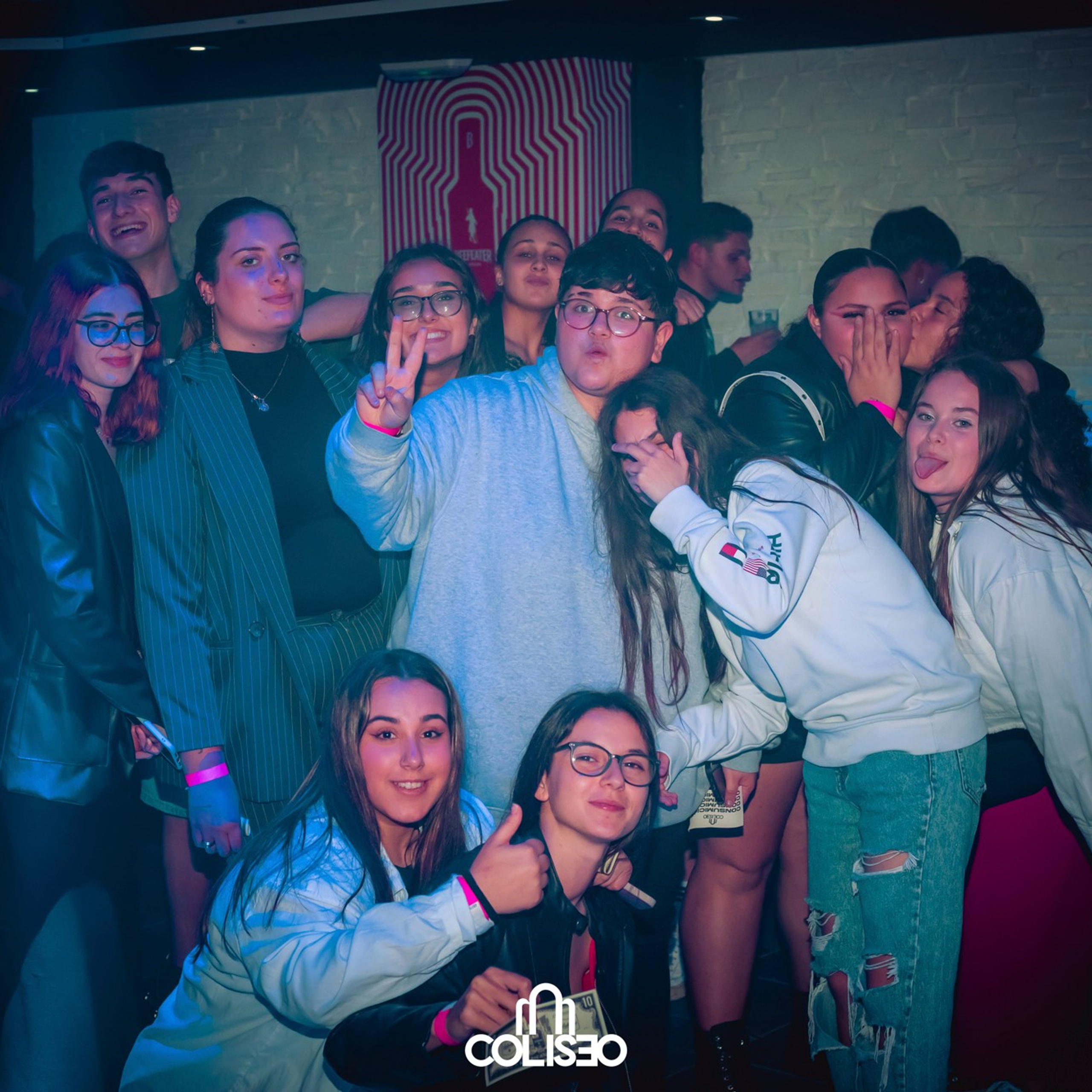 Discoteca Coliseo - Pontedeume. RabelByCris Fotógrafa en Coruña de Eventos, sesiones, mascotas