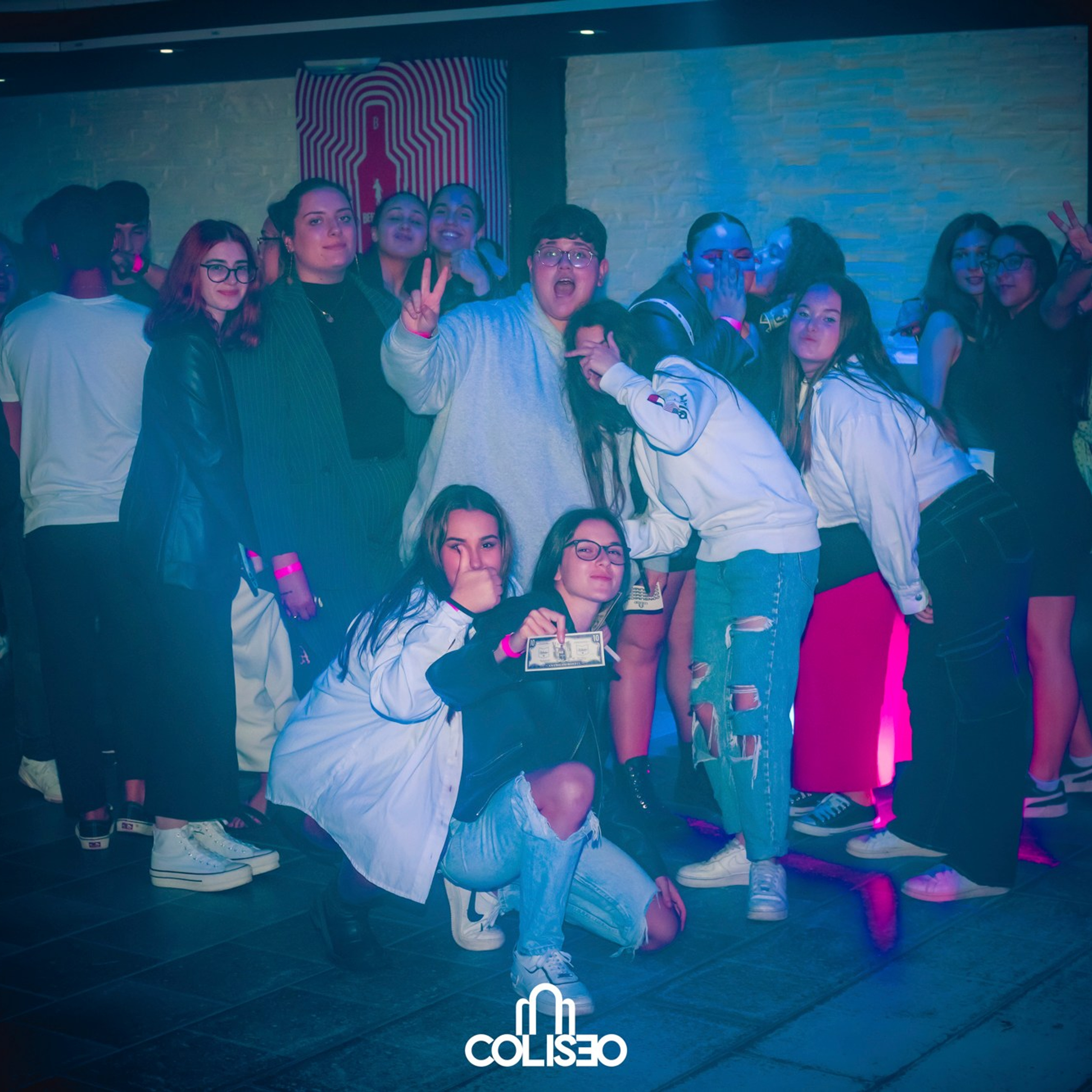 Discoteca Coliseo - Pontedeume. RabelByCris Fotógrafa en Coruña de Eventos, sesiones, mascotas