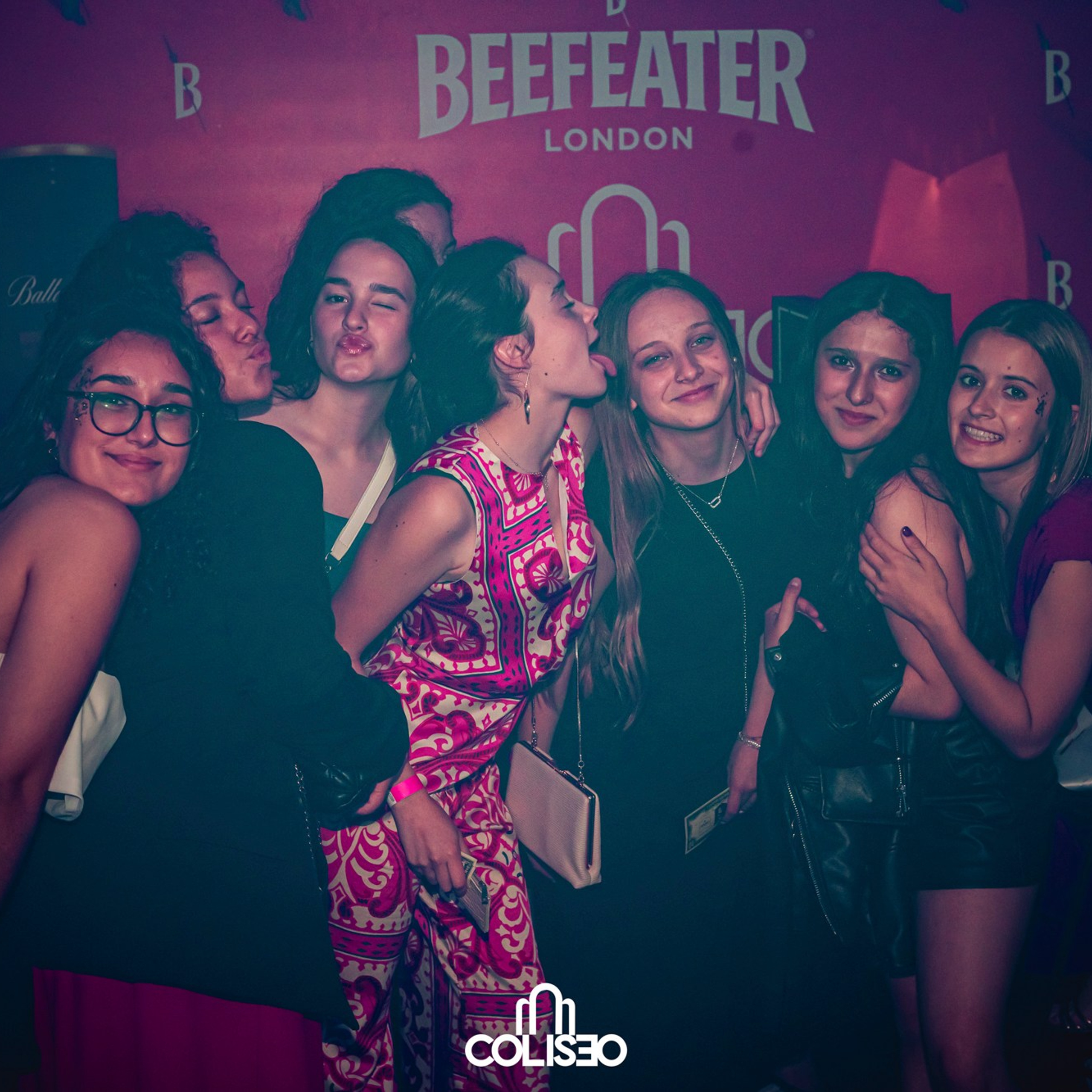 Discoteca Coliseo - Pontedeume. RabelByCris Fotógrafa en Coruña de Eventos, sesiones, mascotas