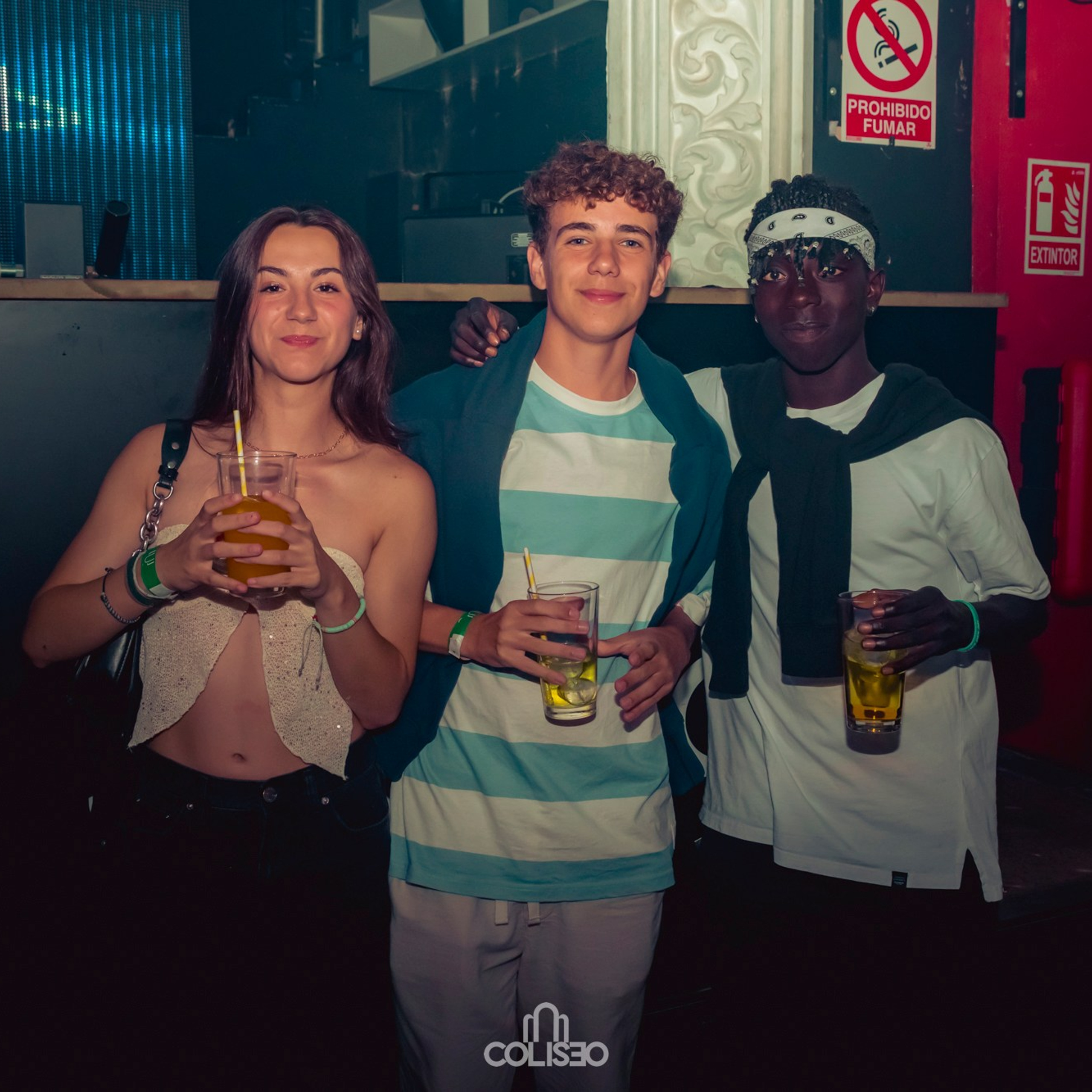 Discoteca Coliseo - Pontedeume. RabelByCris Fotógrafa en Coruña de Eventos, sesiones, mascotas