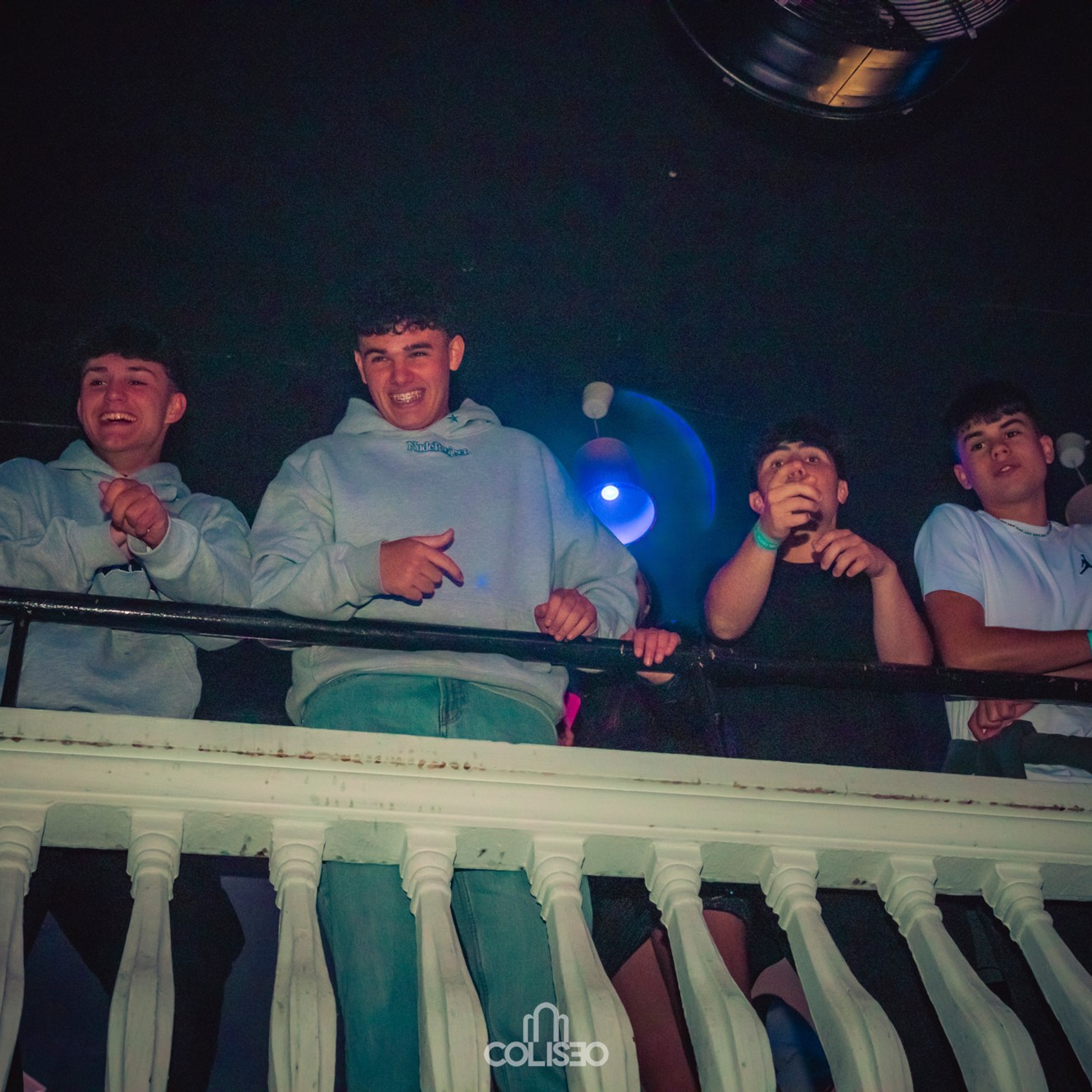 Discoteca Coliseo - Pontedeume. RabelByCris Fotógrafa en Coruña de Eventos, sesiones, mascotas