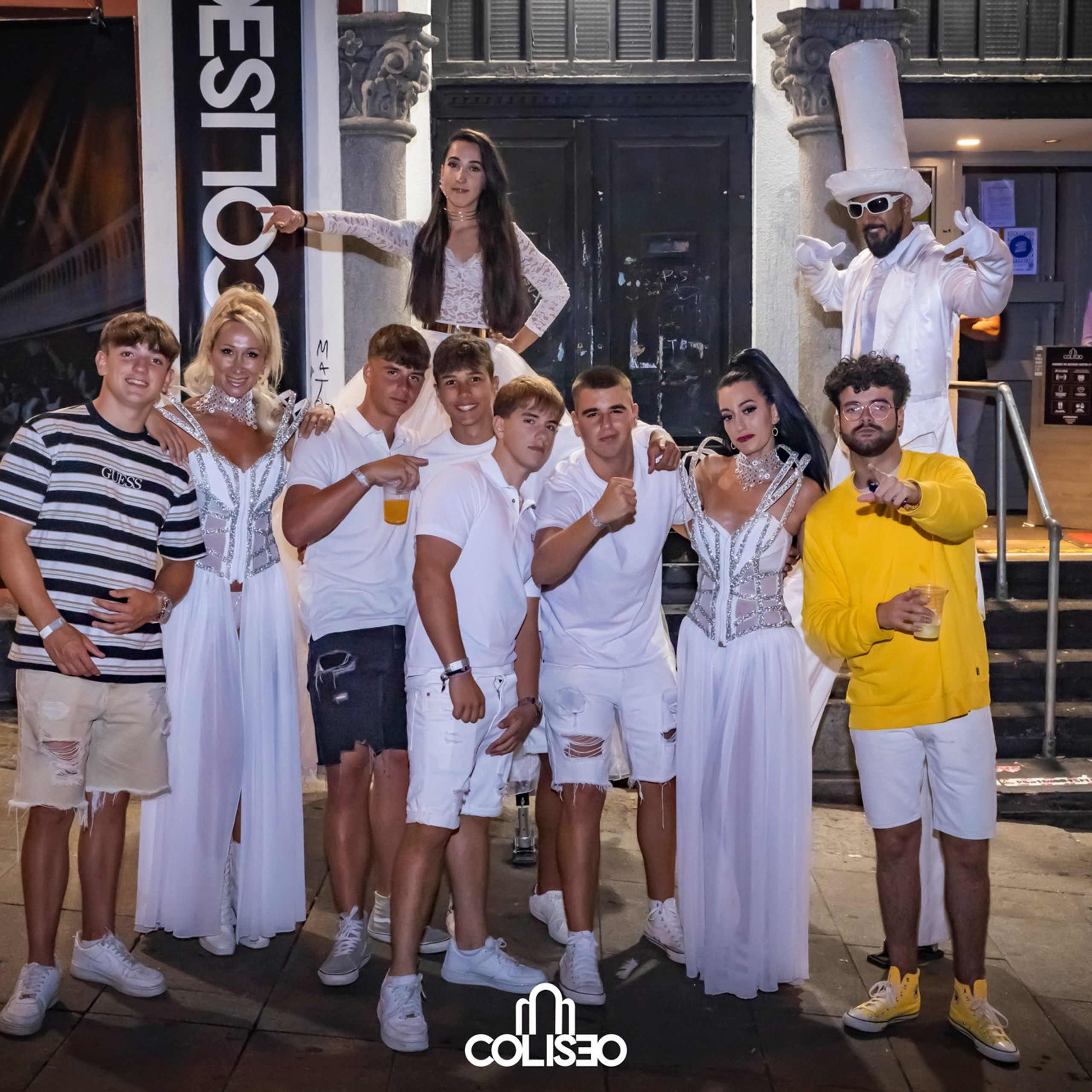 Discoteca Coliseo - Pontedeume. RabelByCris Fotógrafa en Coruña de Eventos, sesiones, mascotas