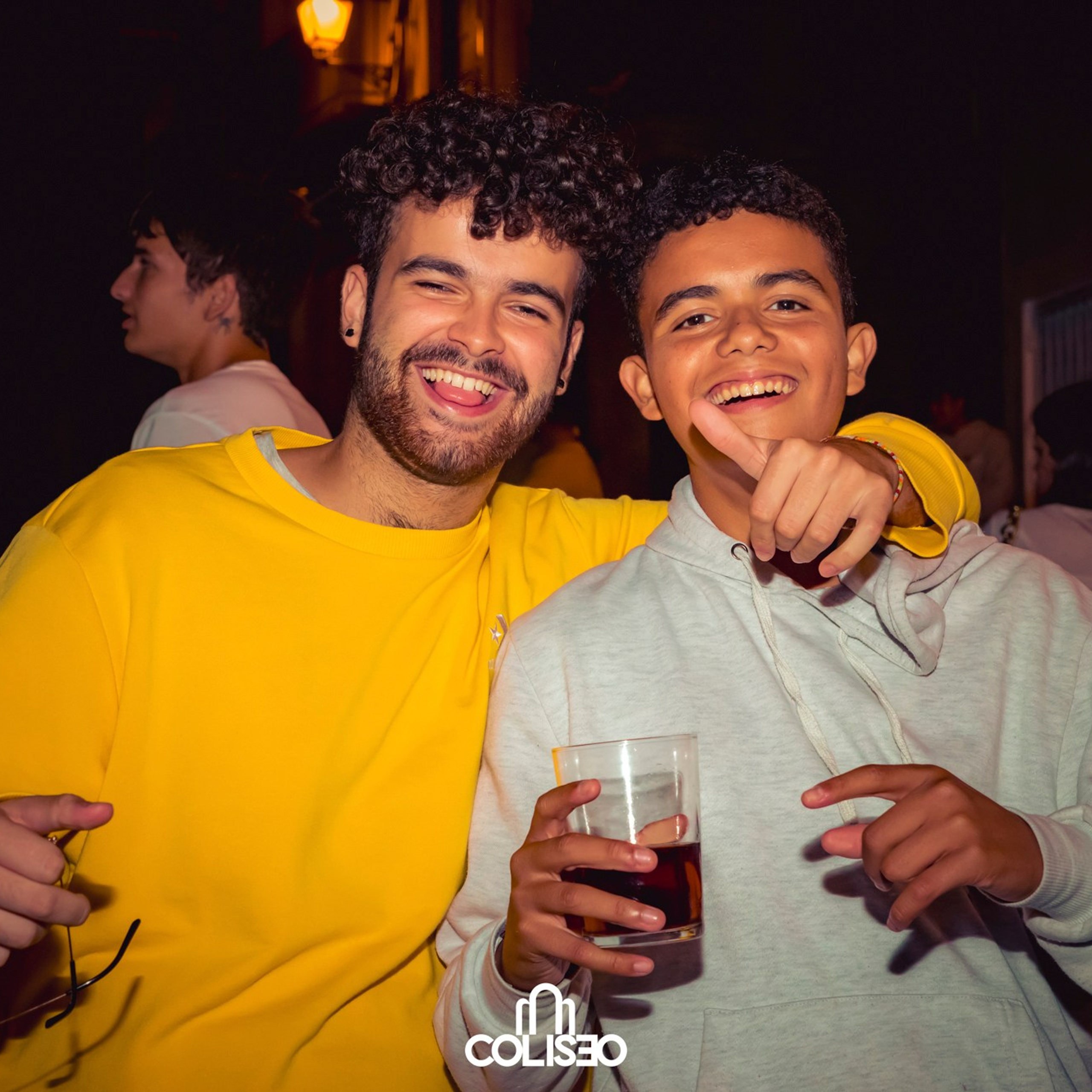 Discoteca Coliseo - Pontedeume. RabelByCris Fotógrafa en Coruña de Eventos, sesiones, mascotas