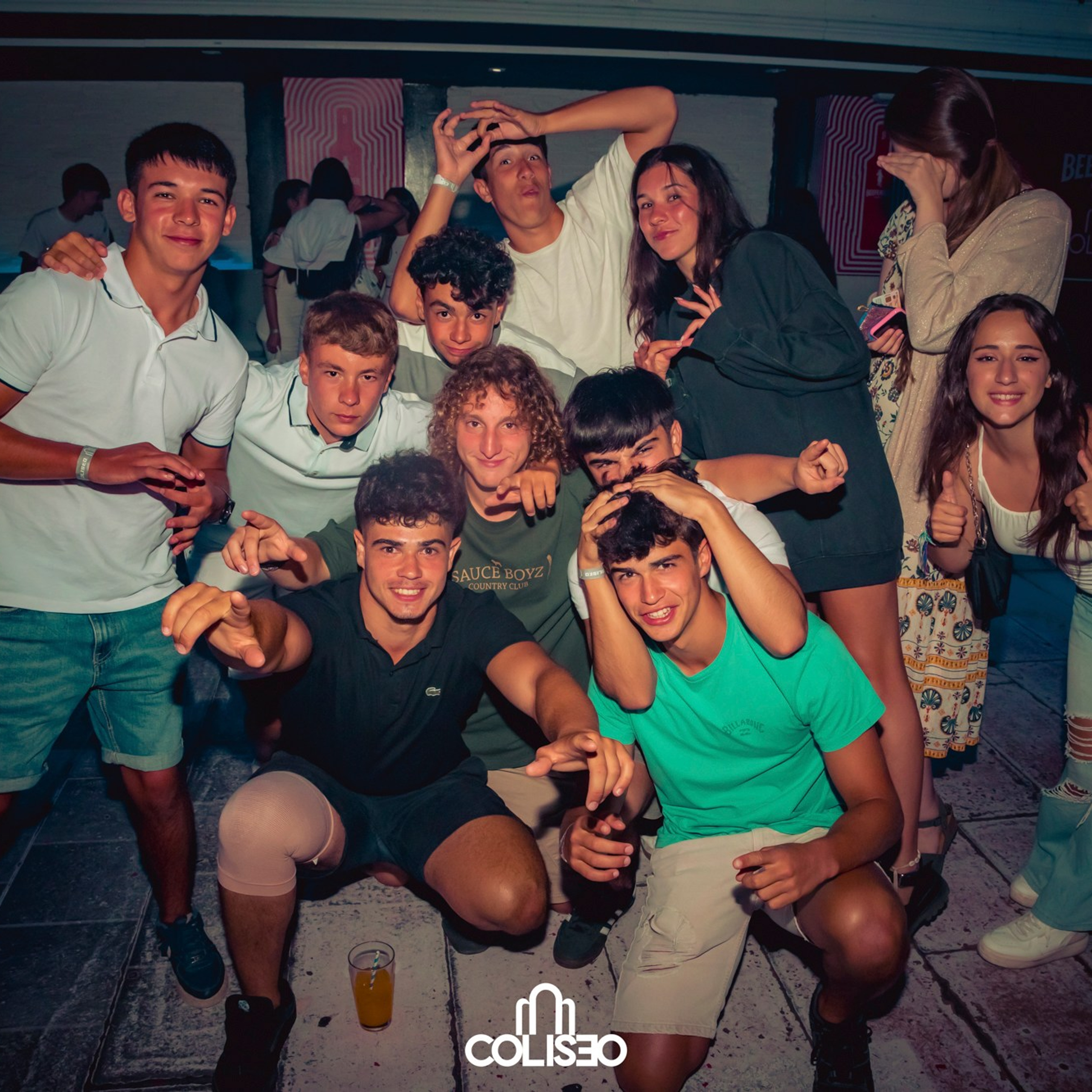 Discoteca Coliseo - Pontedeume. RabelByCris Fotógrafa en Coruña de Eventos, sesiones, mascotas