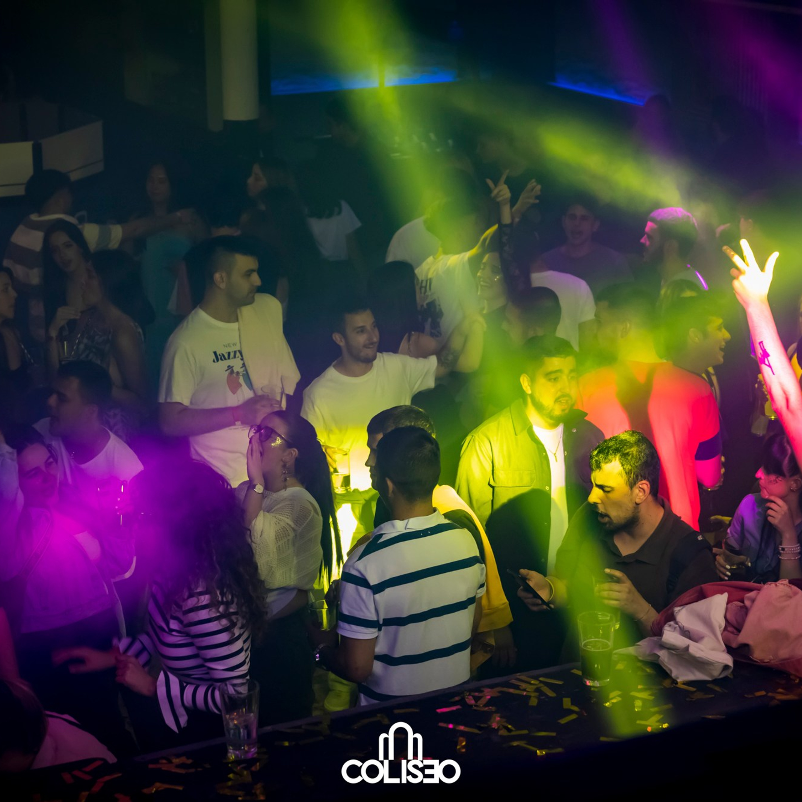 Discoteca Coliseo - Pontedeume. RabelByCris Fotógrafa en Coruña de Eventos, sesiones, mascotas