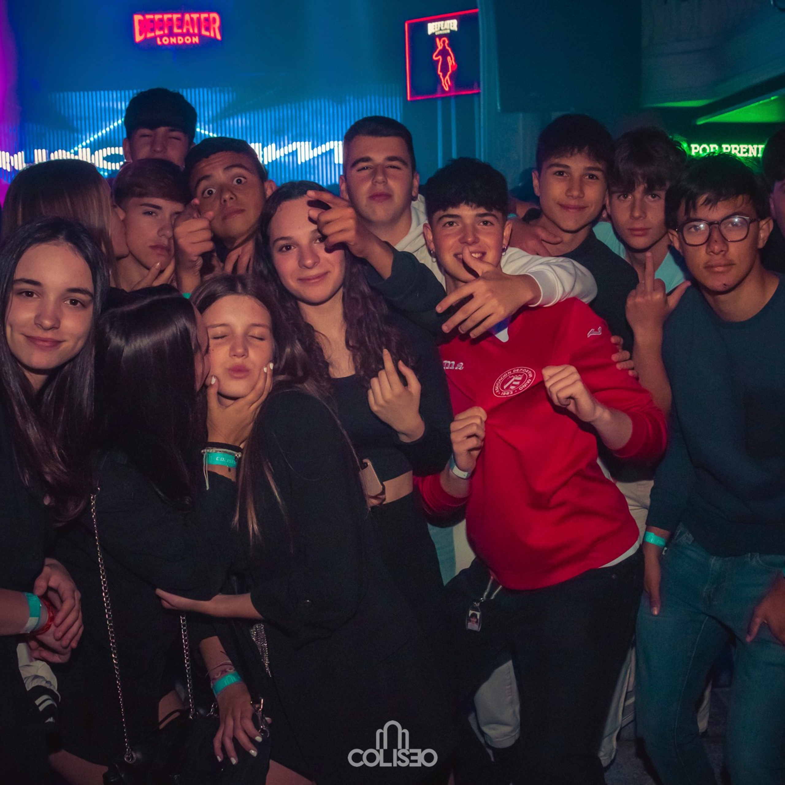 Discoteca Coliseo - Pontedeume. RabelByCris Fotógrafa en Coruña de Eventos, sesiones, mascotas