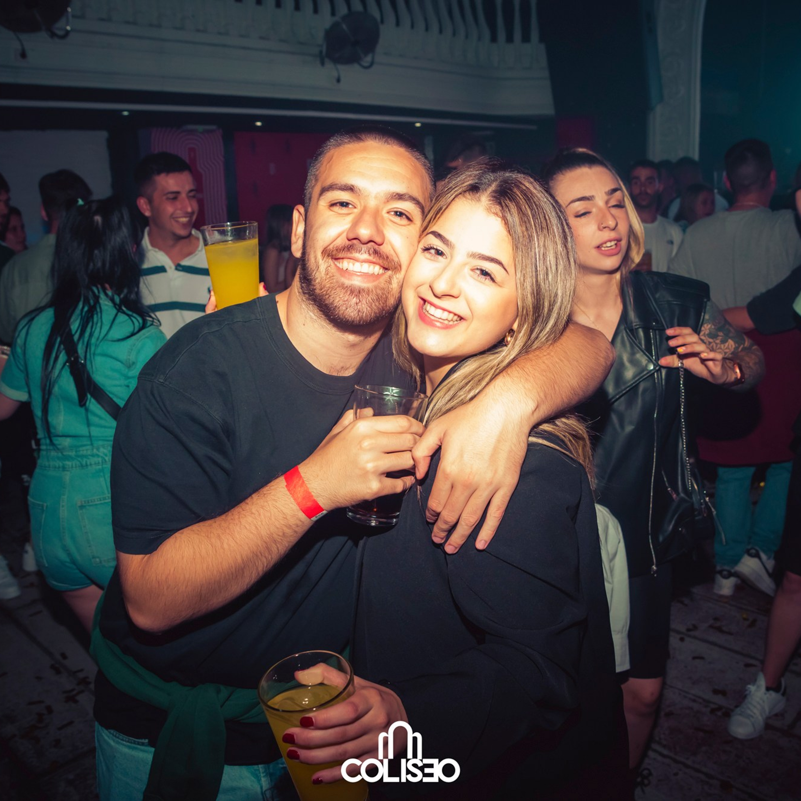 Discoteca Coliseo - Pontedeume. RabelByCris Fotógrafa en Coruña de Eventos, sesiones, mascotas