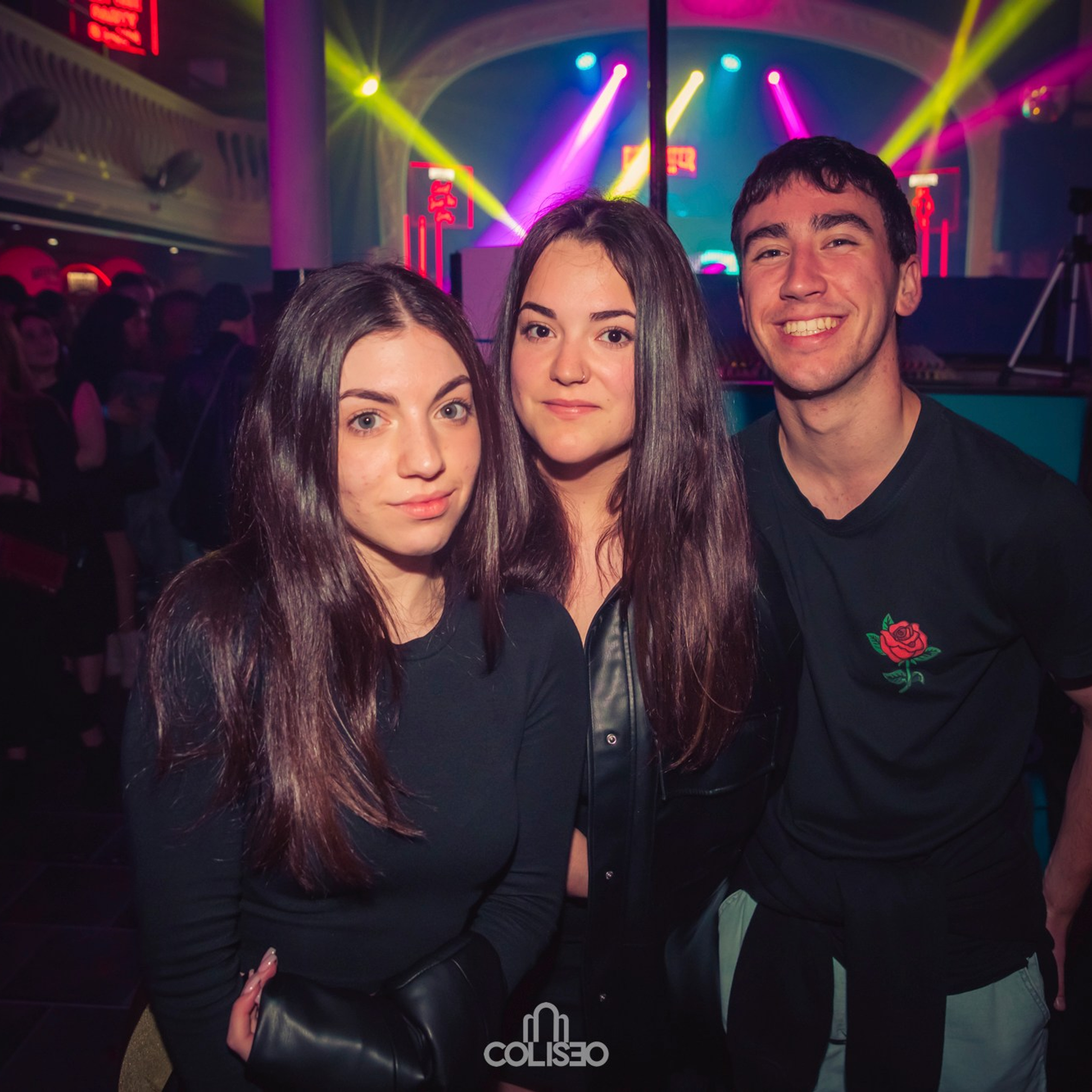 Discoteca Coliseo - Pontedeume. RabelByCris Fotógrafa en Coruña de Eventos, sesiones, mascotas