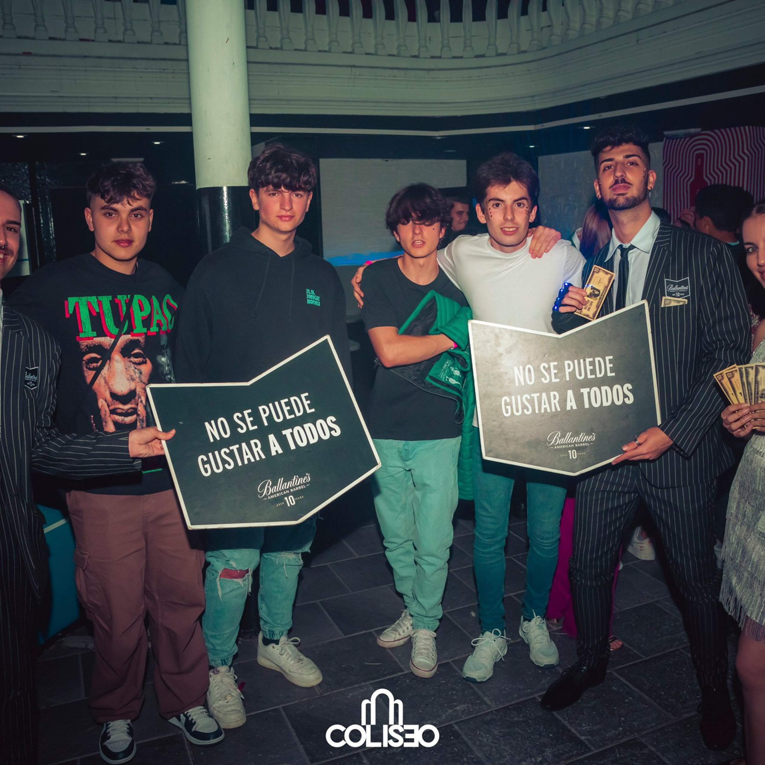 Discoteca Coliseo - Pontedeume. RabelByCris Fotógrafa en Coruña de Eventos, sesiones, mascotas