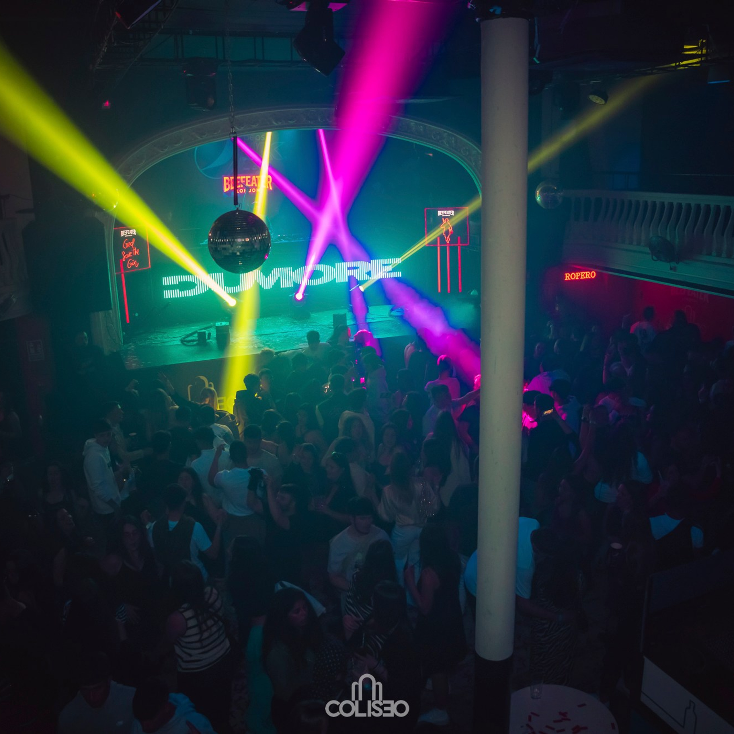 Discoteca Coliseo - Pontedeume. RabelByCris Fotógrafa en Coruña de Eventos, sesiones, mascotas