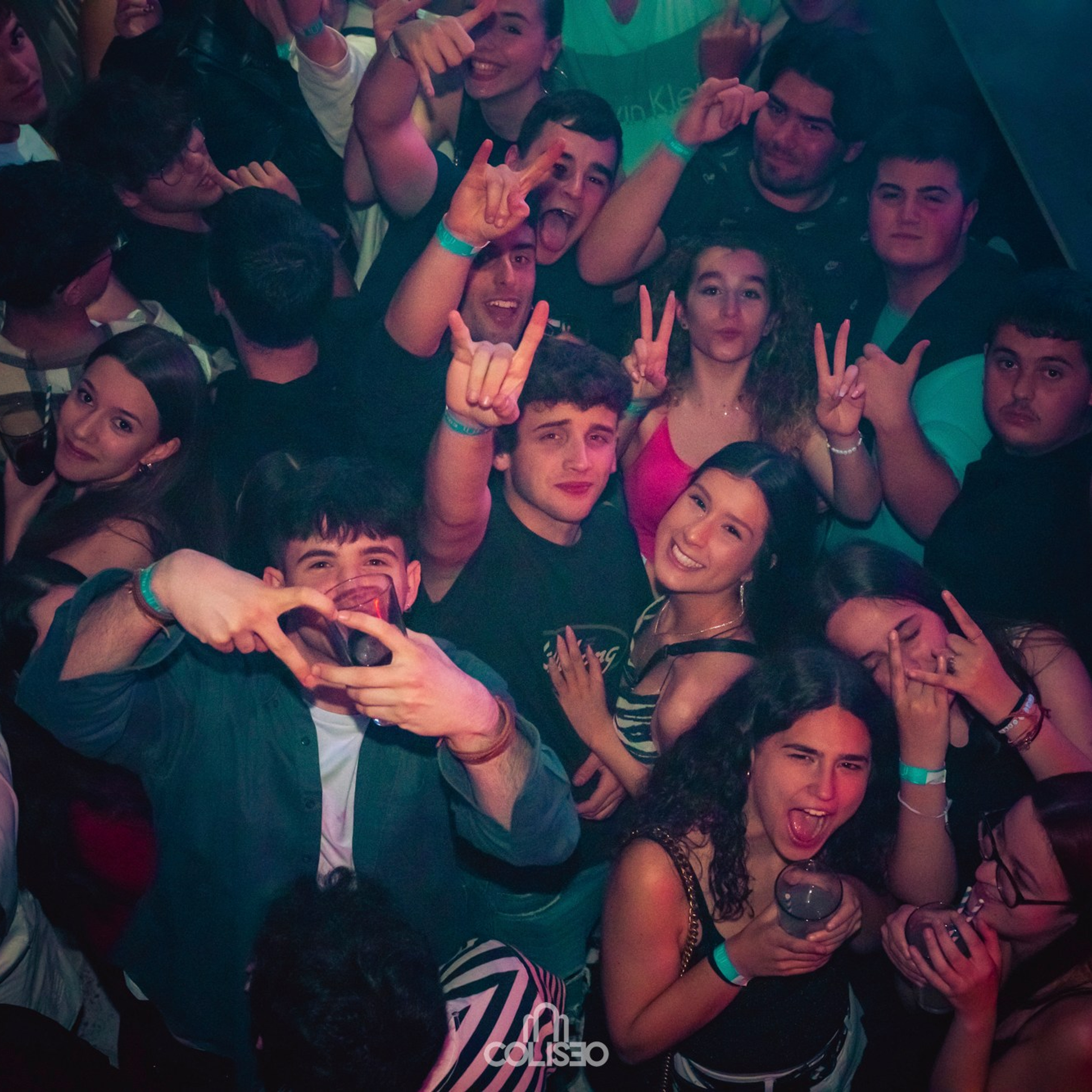 Discoteca Coliseo - Pontedeume. RabelByCris Fotógrafa en Coruña de Eventos, sesiones, mascotas