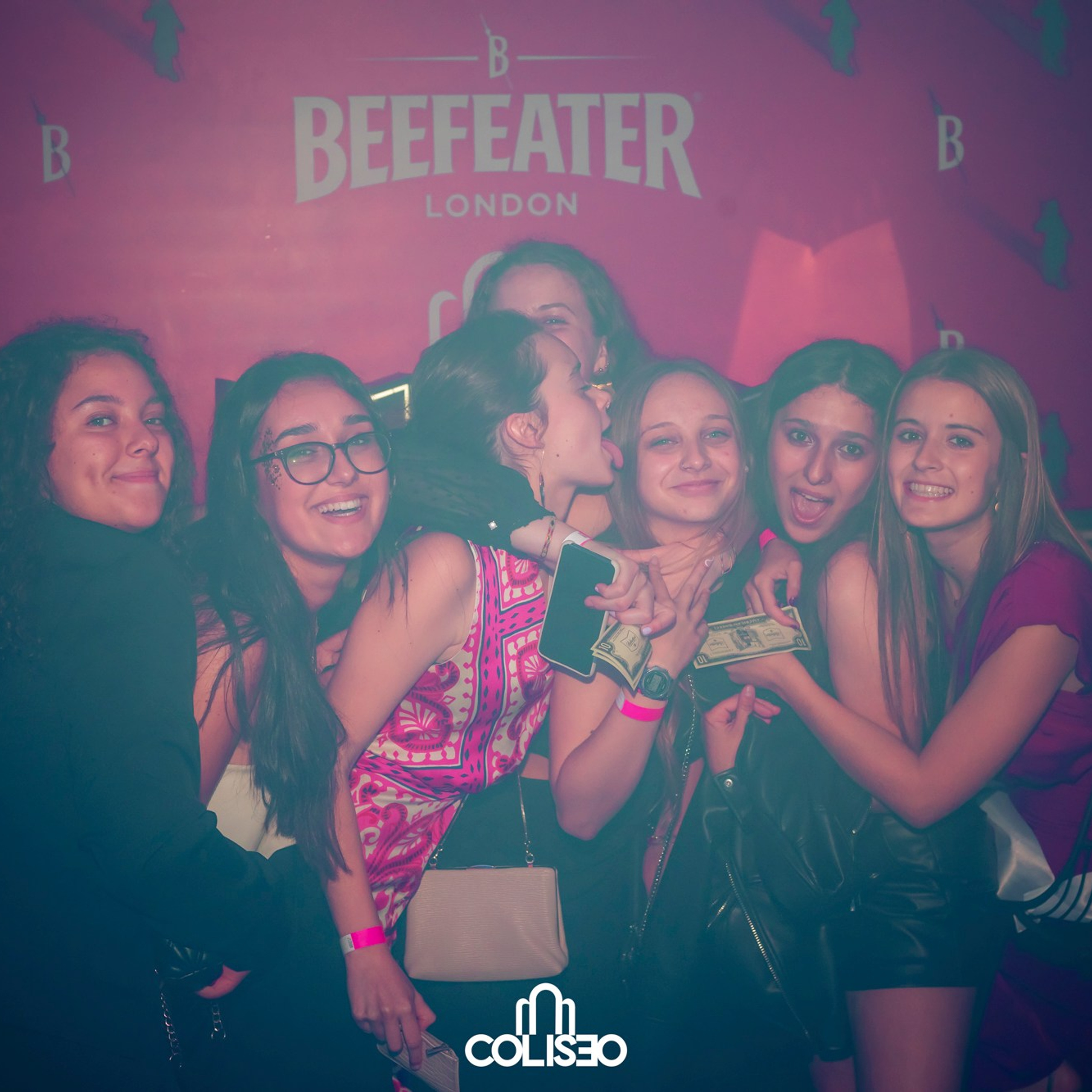 Discoteca Coliseo - Pontedeume. RabelByCris Fotógrafa en Coruña de Eventos, sesiones, mascotas