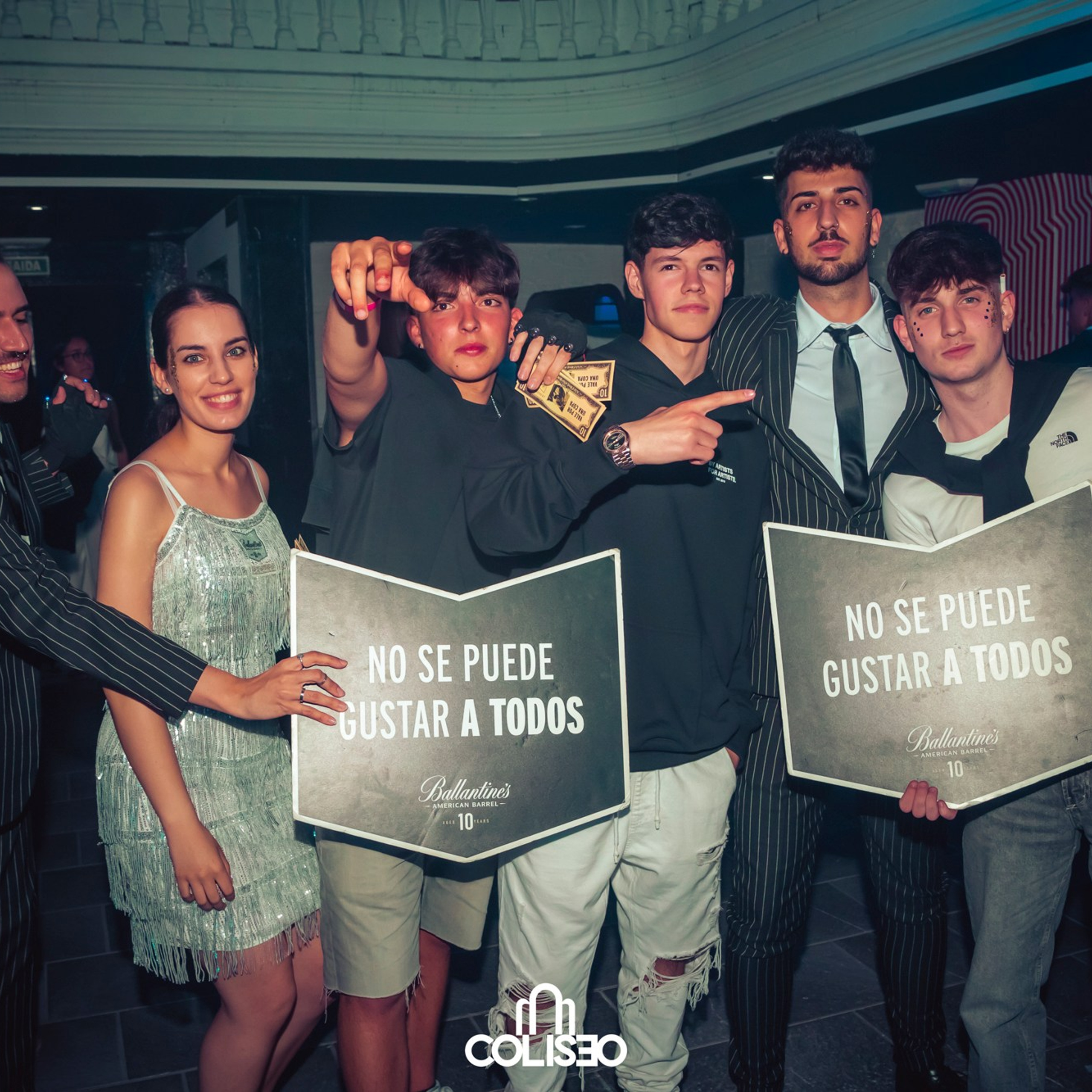 Discoteca Coliseo - Pontedeume. RabelByCris Fotógrafa en Coruña de Eventos, sesiones, mascotas