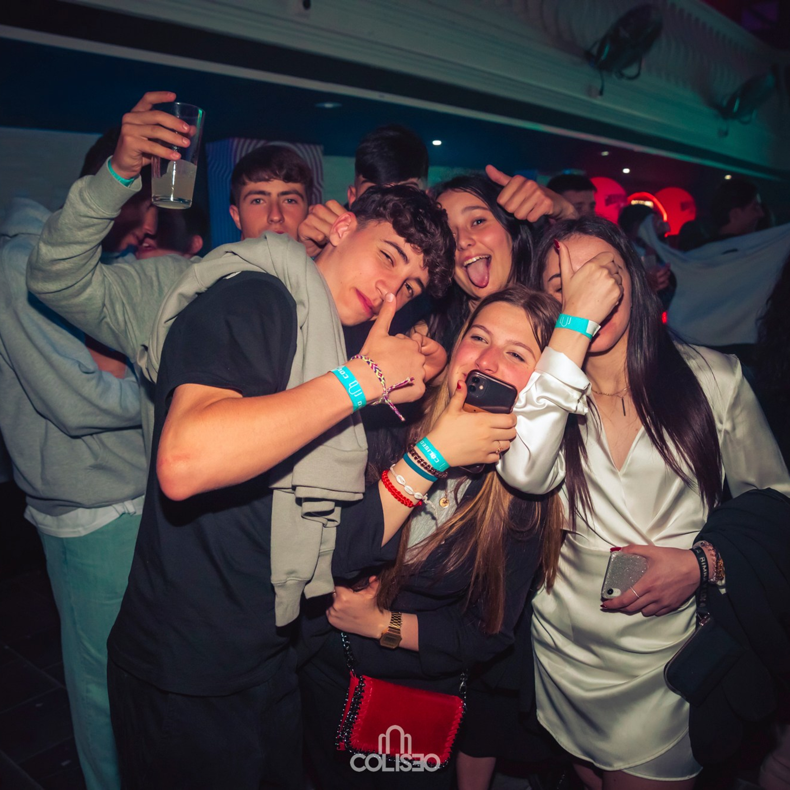 Discoteca Coliseo - Pontedeume. RabelByCris Fotógrafa en Coruña de Eventos, sesiones, mascotas