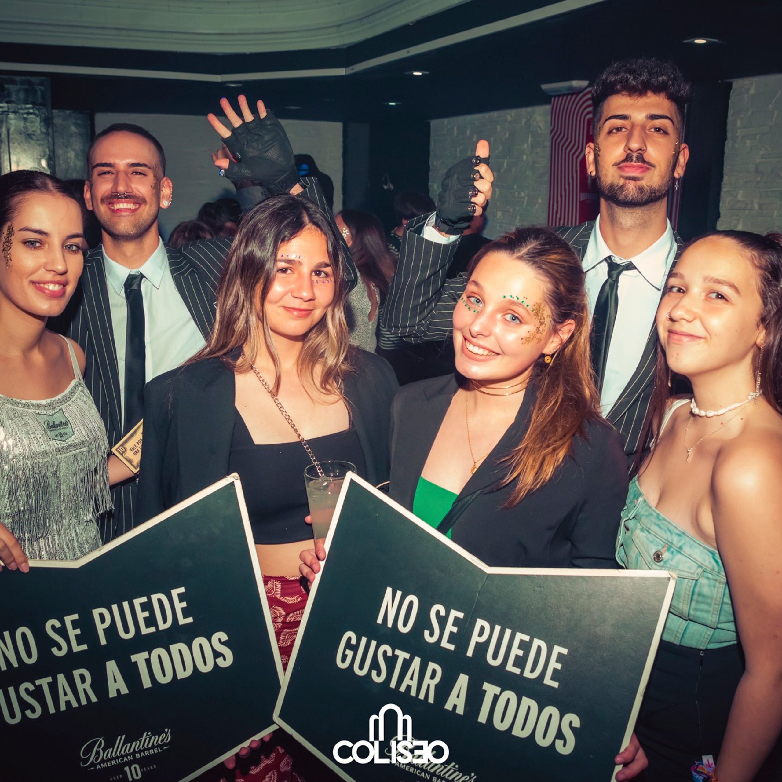 Discoteca Coliseo - Pontedeume. RabelByCris Fotógrafa en Coruña de Eventos, sesiones, mascotas