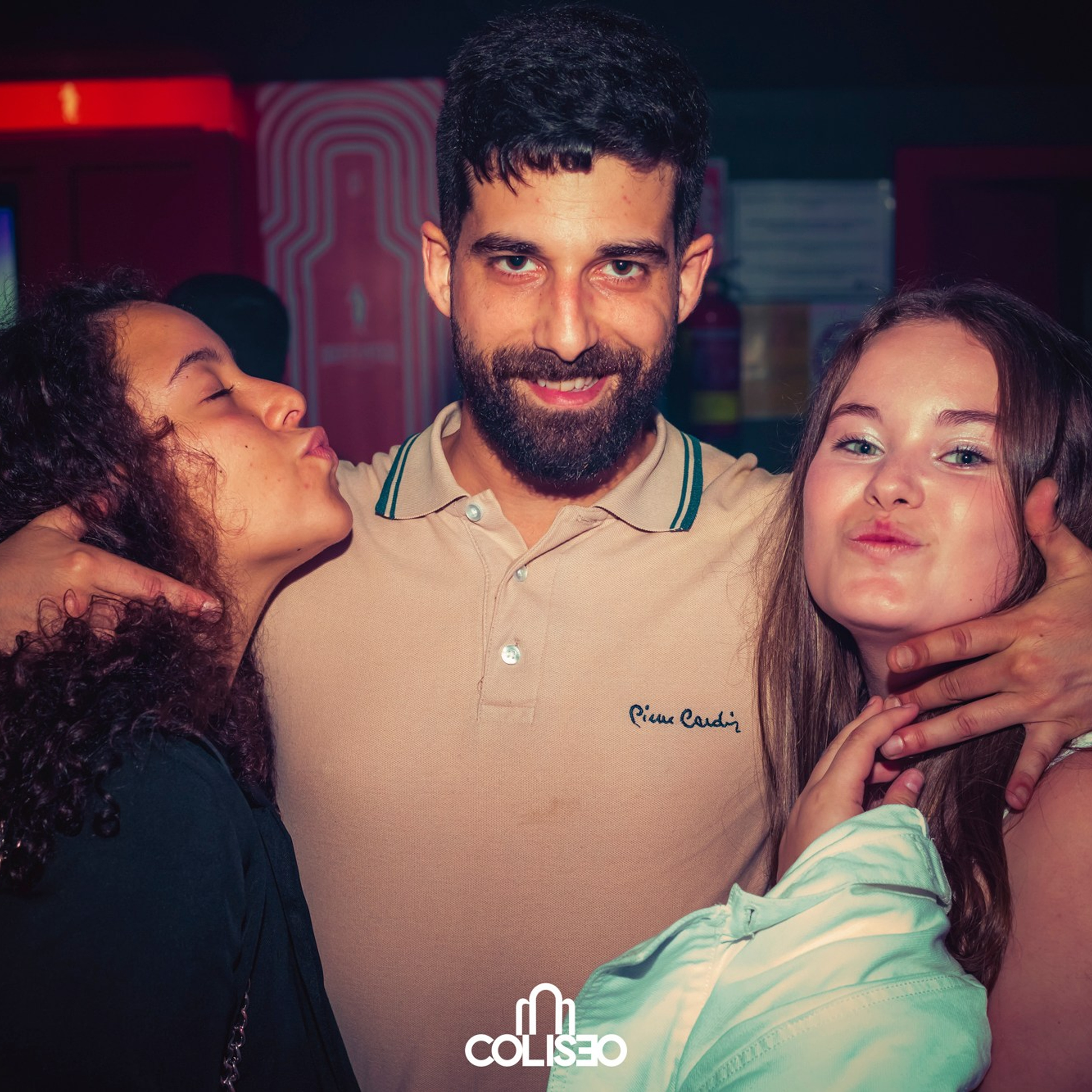 Discoteca Coliseo - Pontedeume. RabelByCris Fotógrafa en Coruña de Eventos, sesiones, mascotas